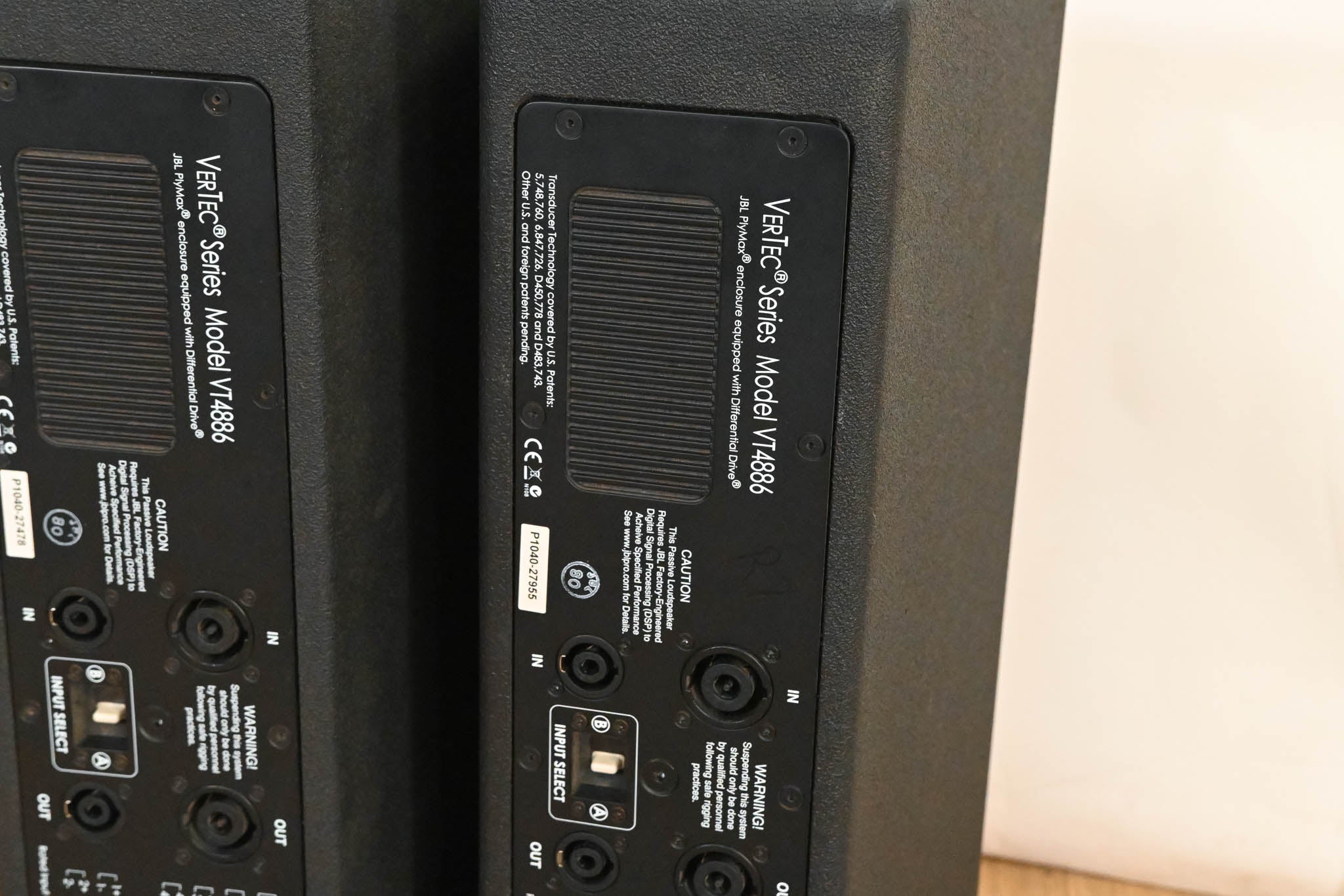 JBL VT4886 Dual 6.5" Passive Compact Line Array Loudspeakers (PAIR)