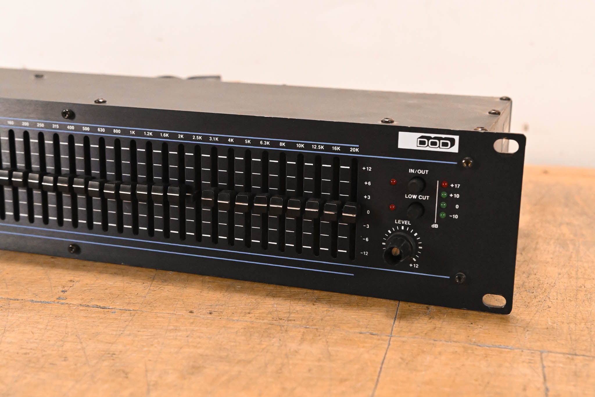 DOD R-831 Rackmount 31-Band Graphic Equalizer
