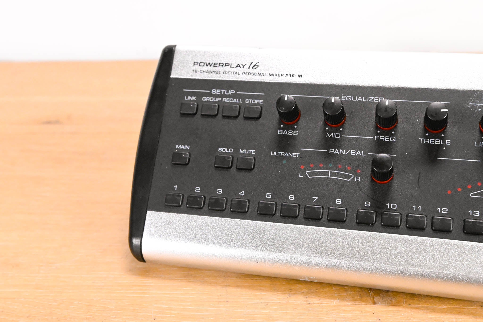 Behringer Powerplay P16-M 16-Channel Digital Personal Mixer