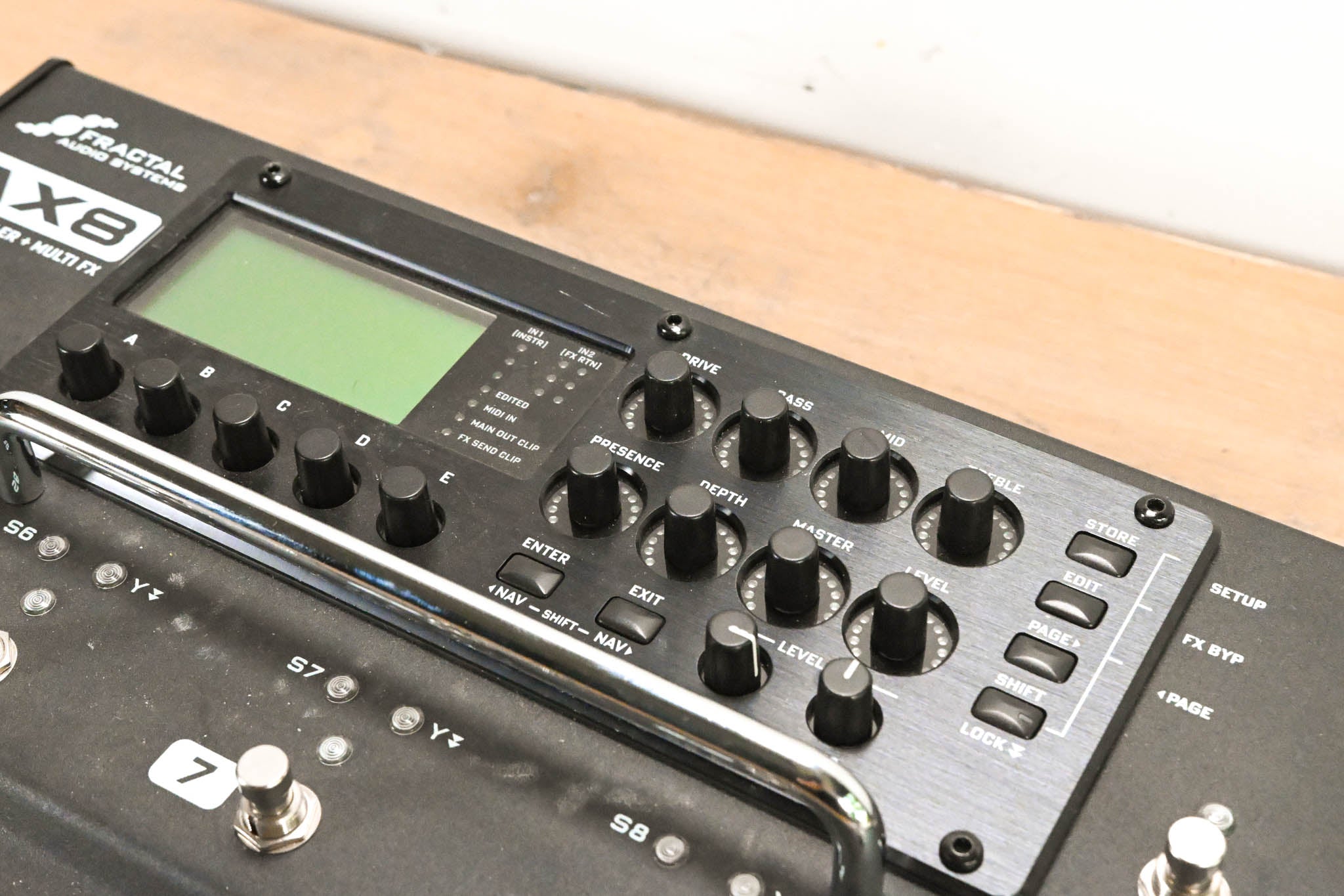 Fractal Audio Systems AX8 Amp Modeler and Multi FX