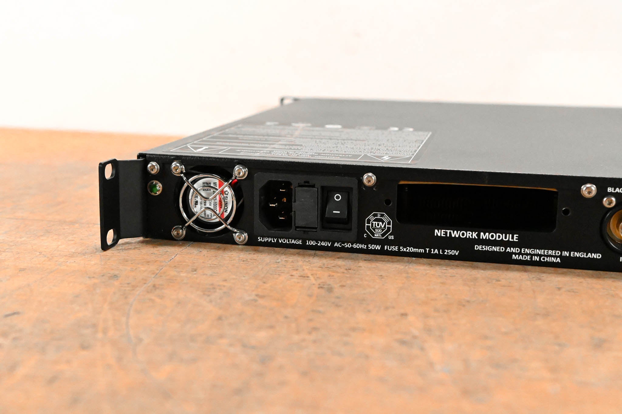 Klark Teknik DN9650 Digital Audio Network Bridge