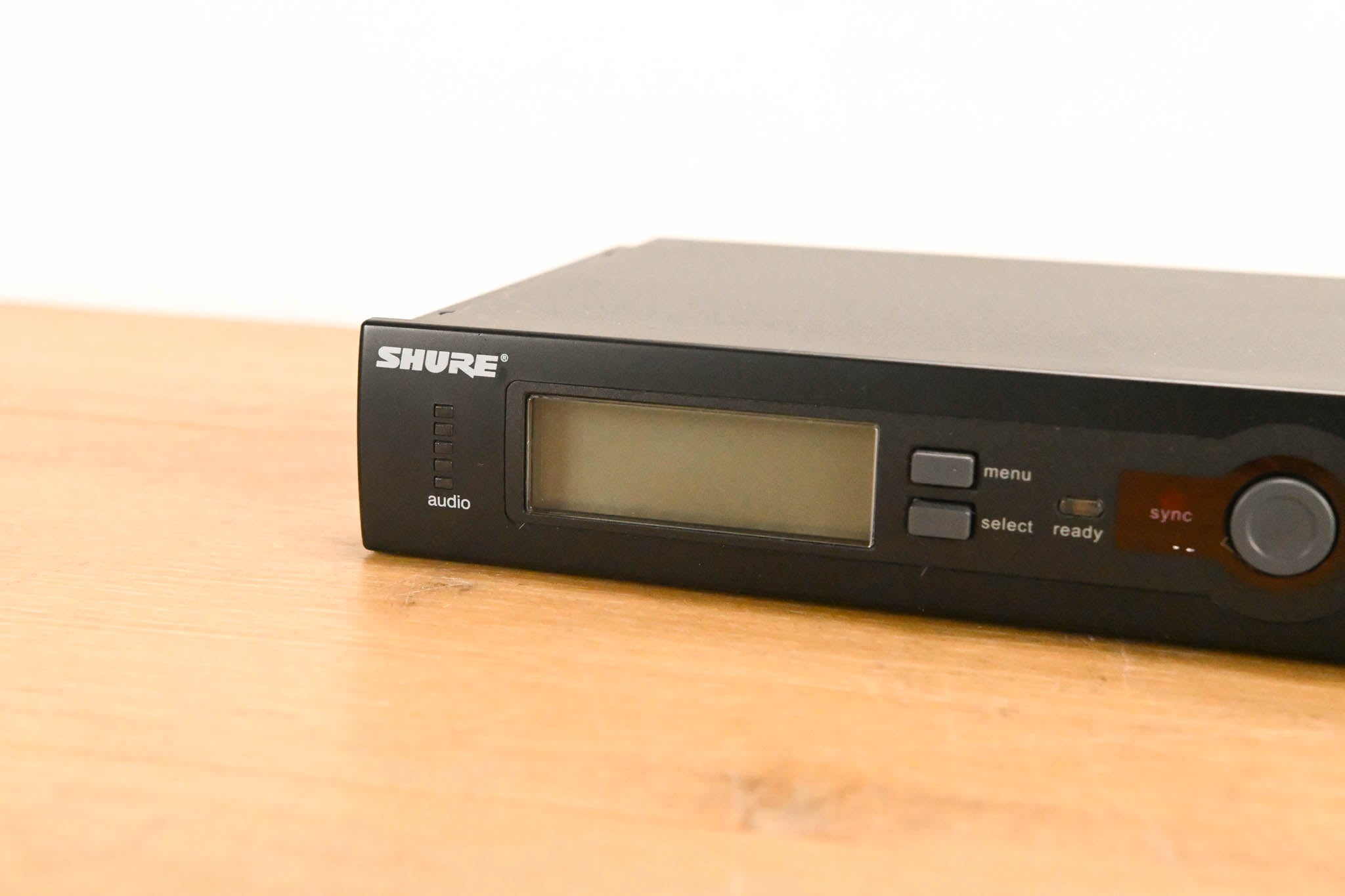 Shure SLX14 Bodypack Wireless System - J3 Band (NO POWER SUPPLY)