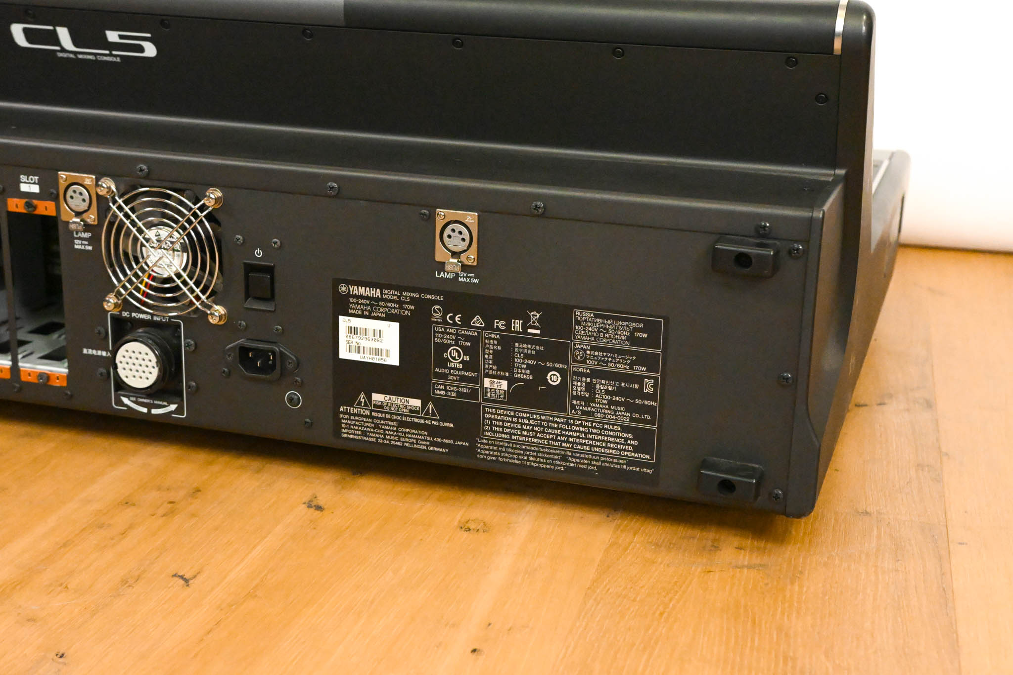 Yamaha CL5 72-Channel Digital Mixing Console