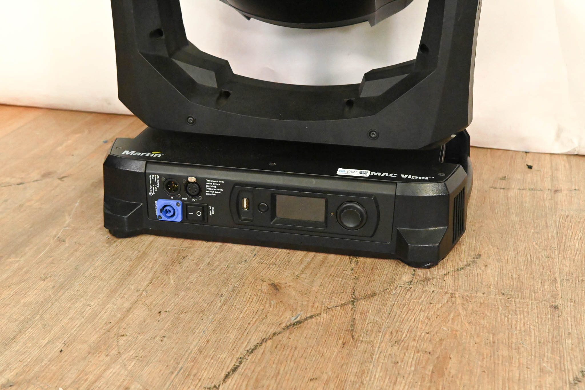 Martin MAC Viper Profile High Output Discharge-Based Moving Light