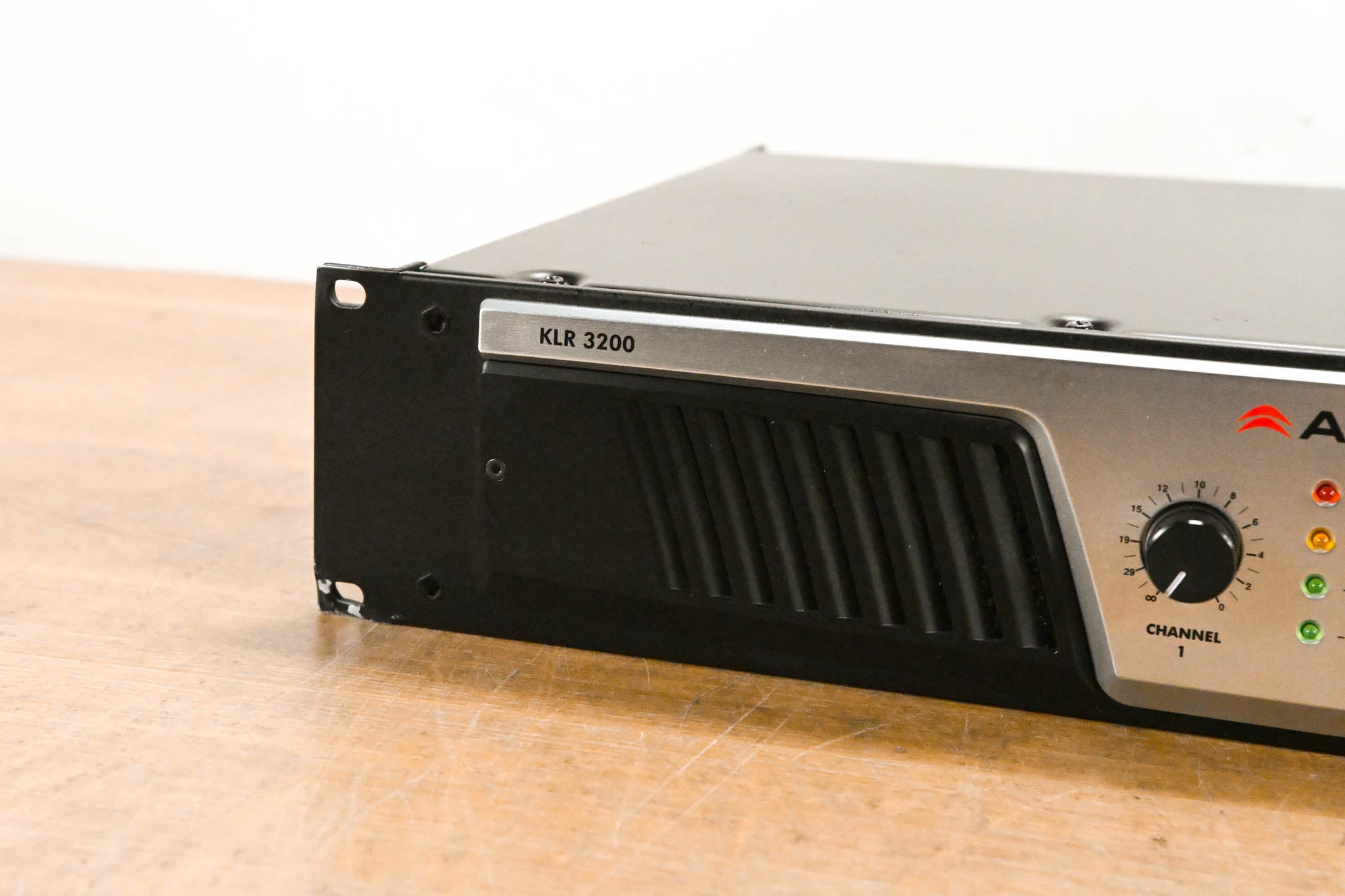 Ashly KLR-3200 Dual-Channel 1,600W Power Amplifier