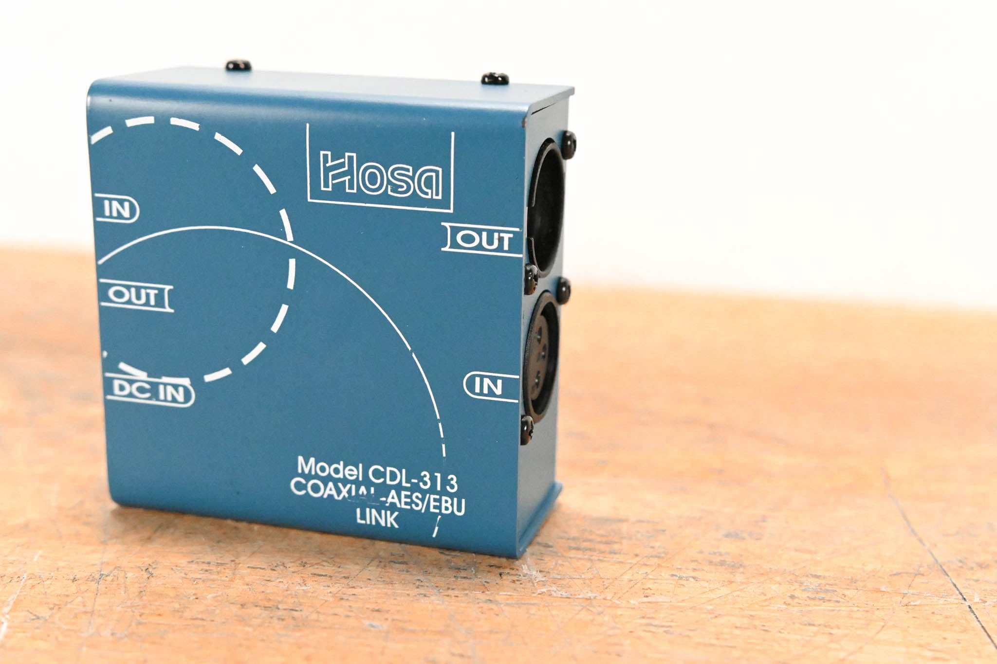 Hosa CDL-313 S/PDIF Coax to AES/EBU Digital Audio Interface (NO PSU)