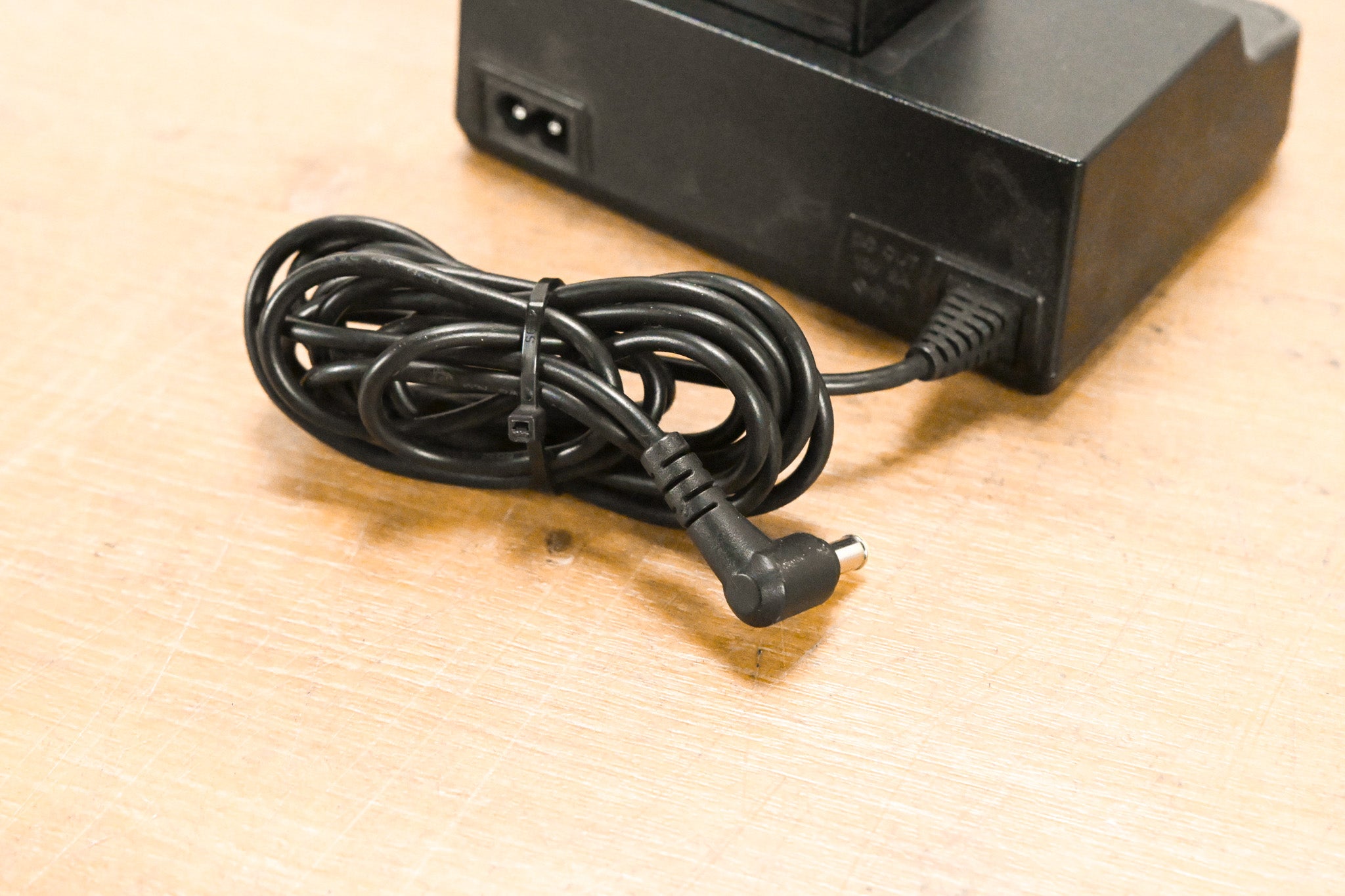 Sony BC-U1 AC Adapter/Charger with BP-U30 Battery (NO POWER SUPPLY)