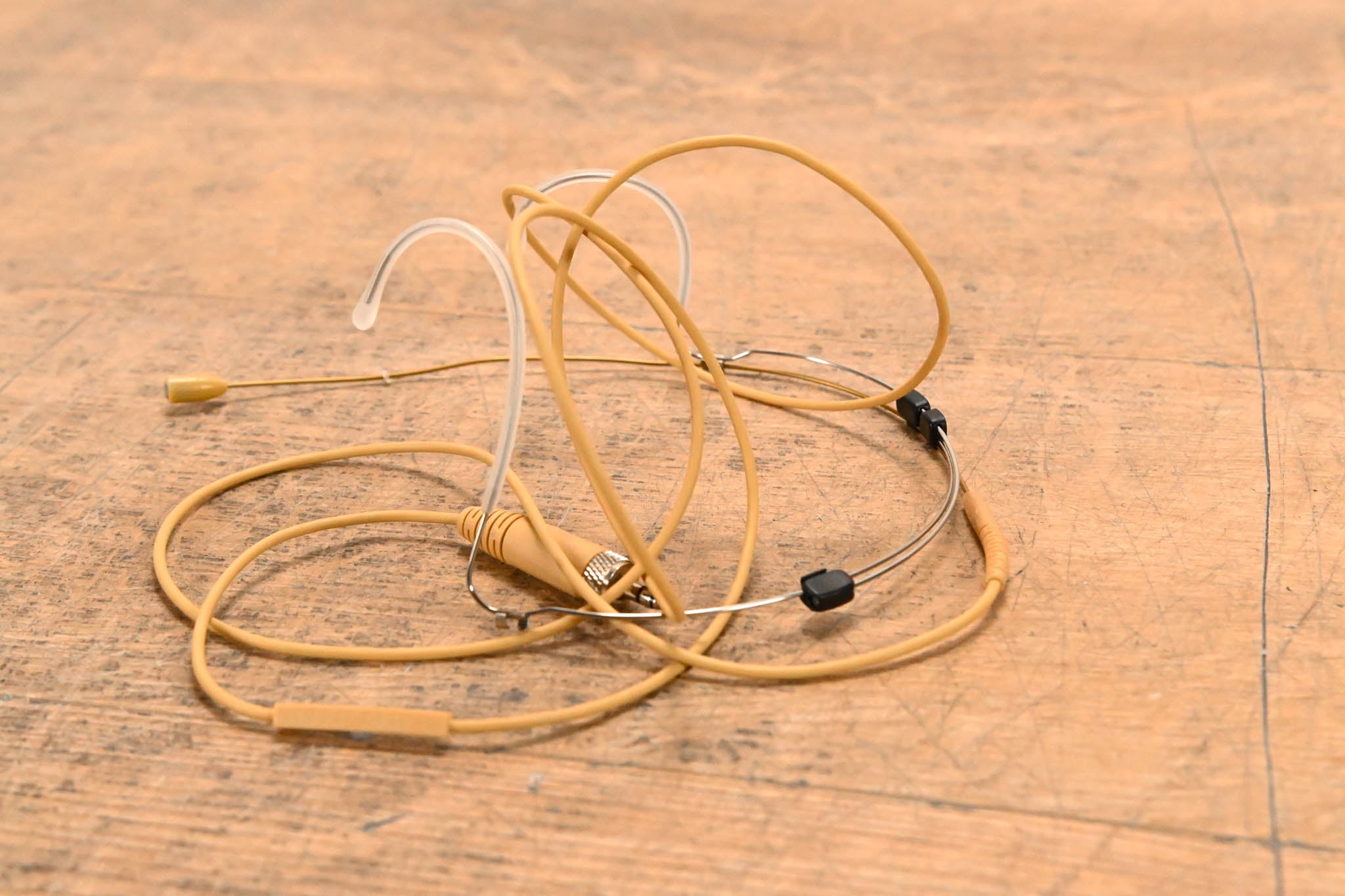 Sennheiser HSP Essential Omni Neckworn Microphone with 3.5mm Connector