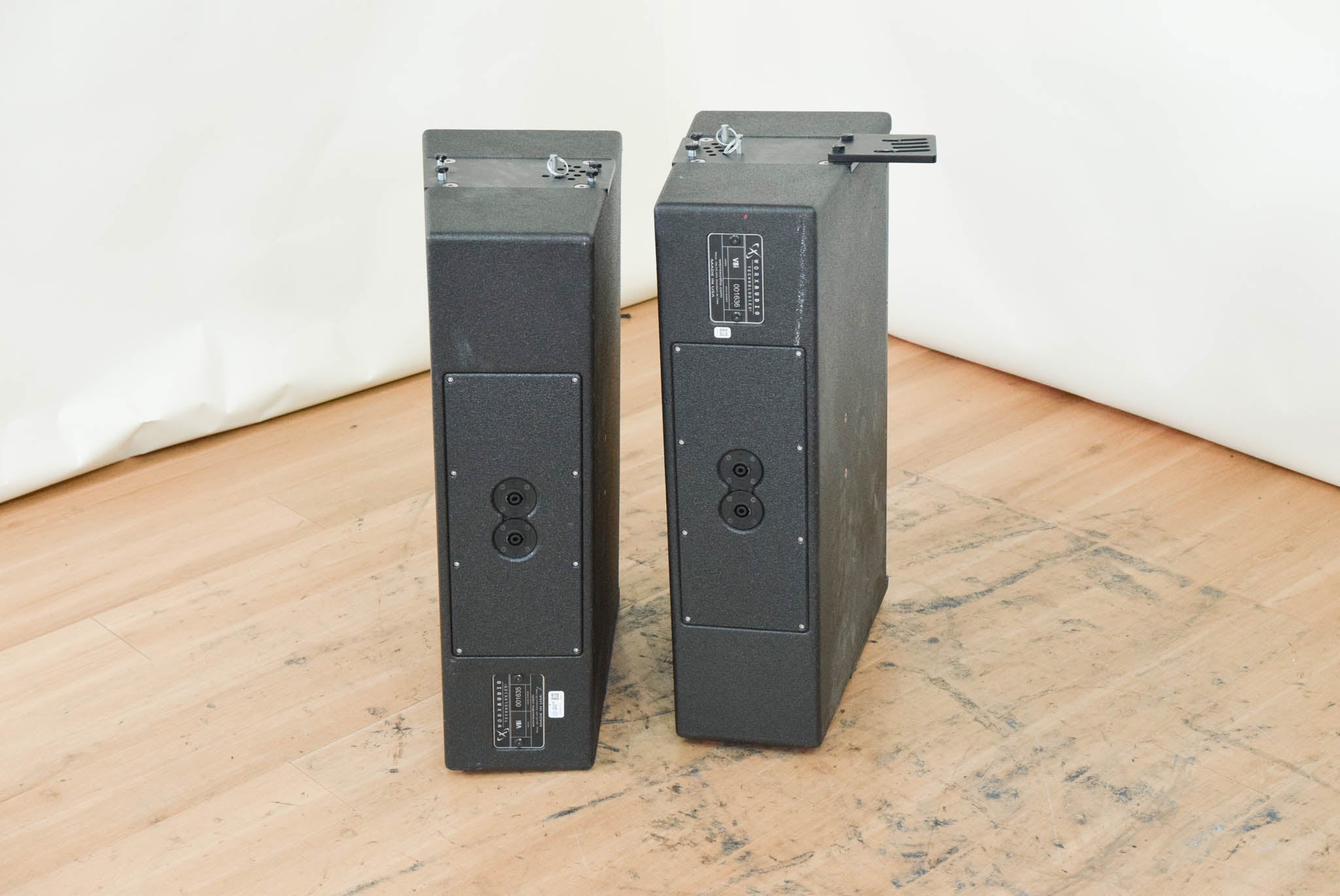 WorxAudio V8i Two-Way Line Array Loudspeaker (PAIR)