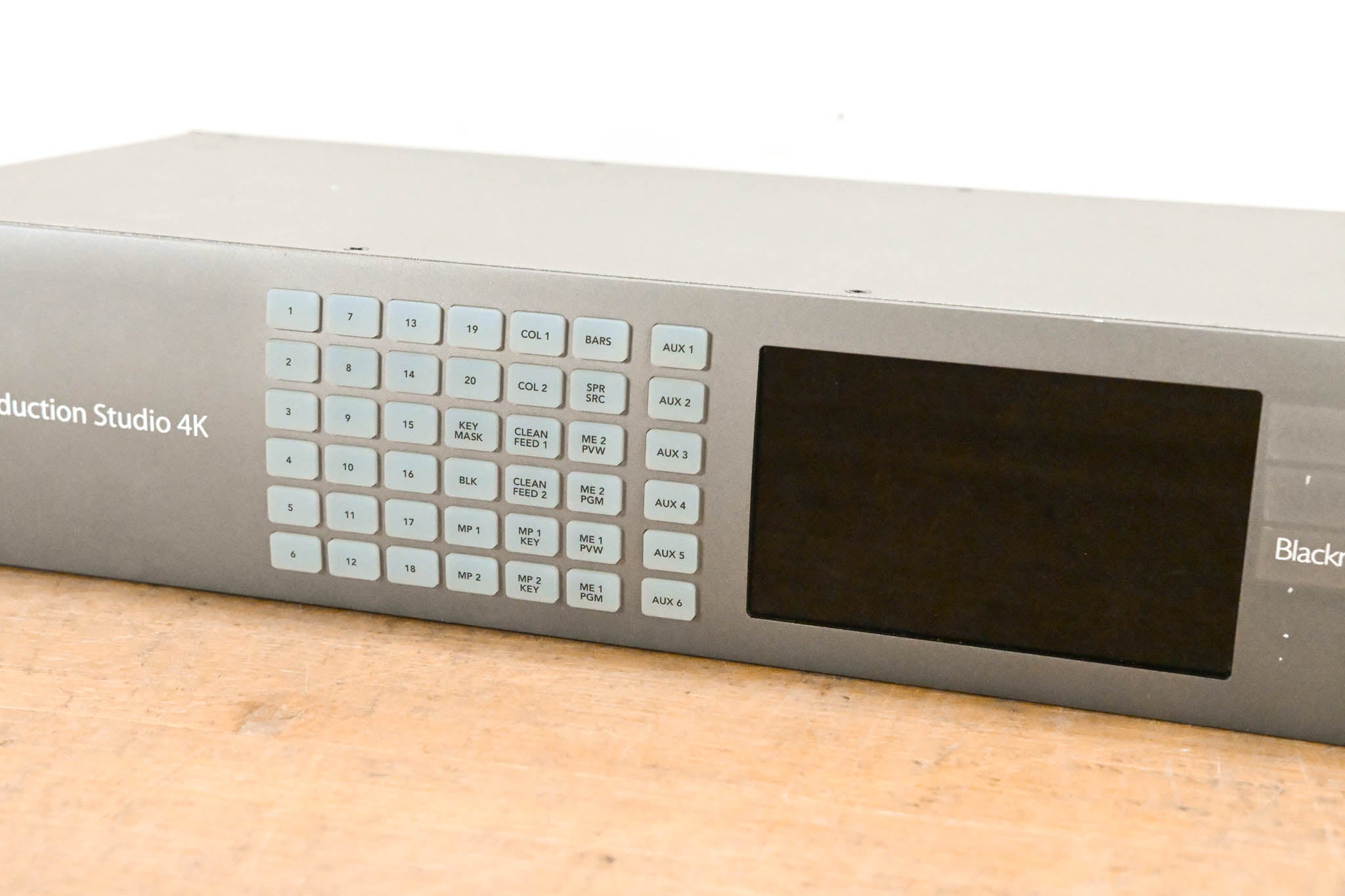 Blackmagic Design ATEM 2 M/E Production Studio 4K