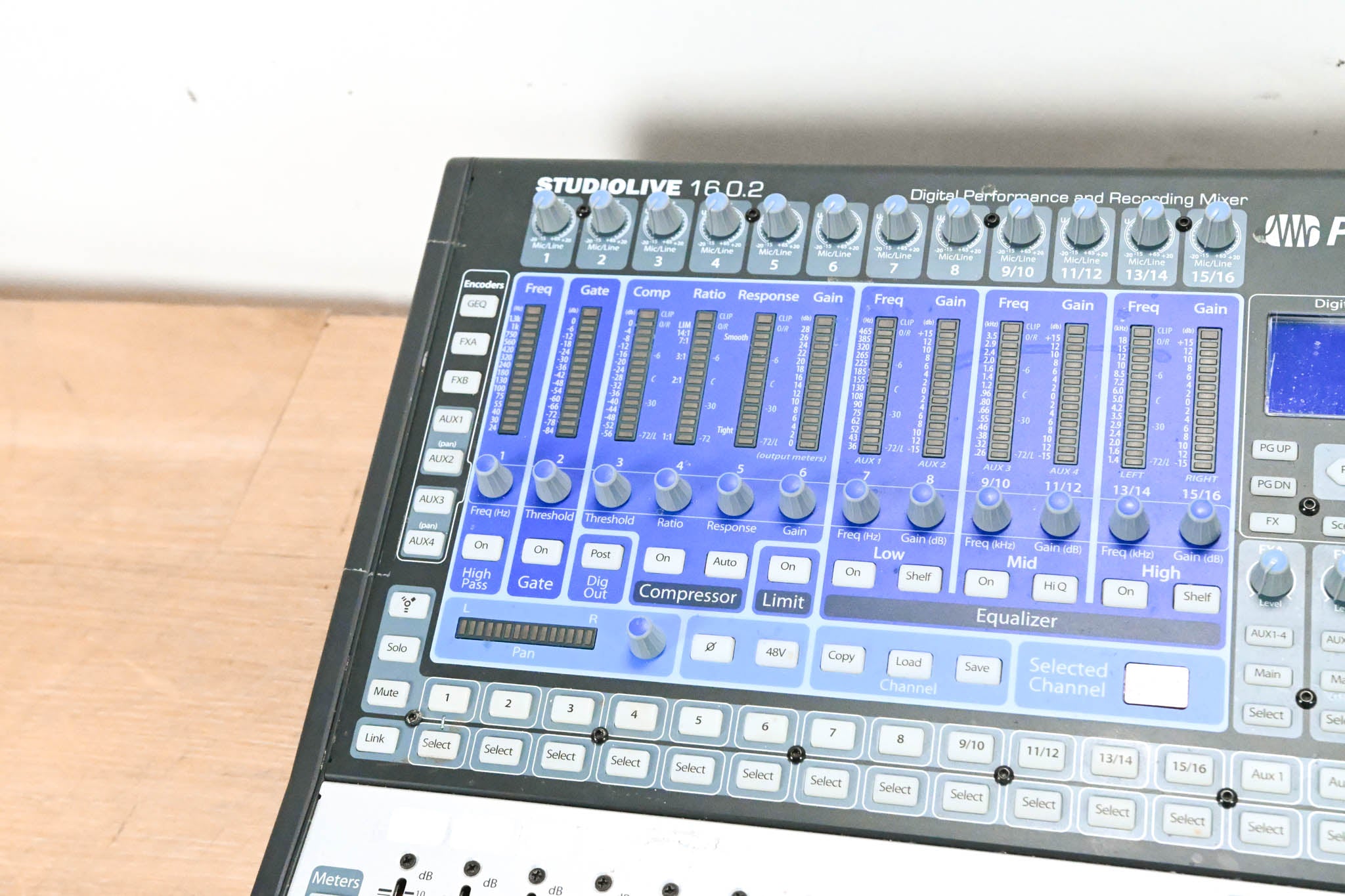 PreSonus StudioLive 16.0.2 16-Channel Digital Mixer