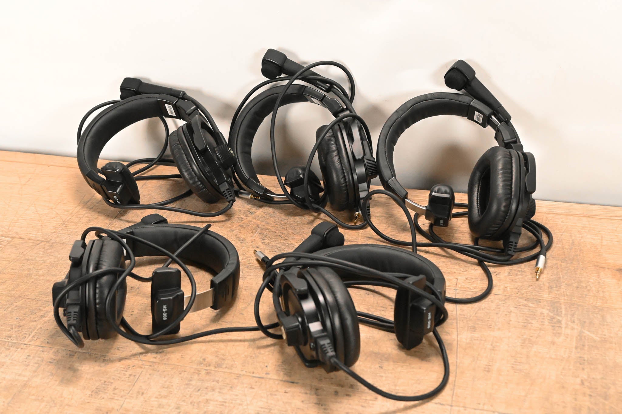 Hollyland Mars T1000 Full-Duplex Intercom System with four Transceivers