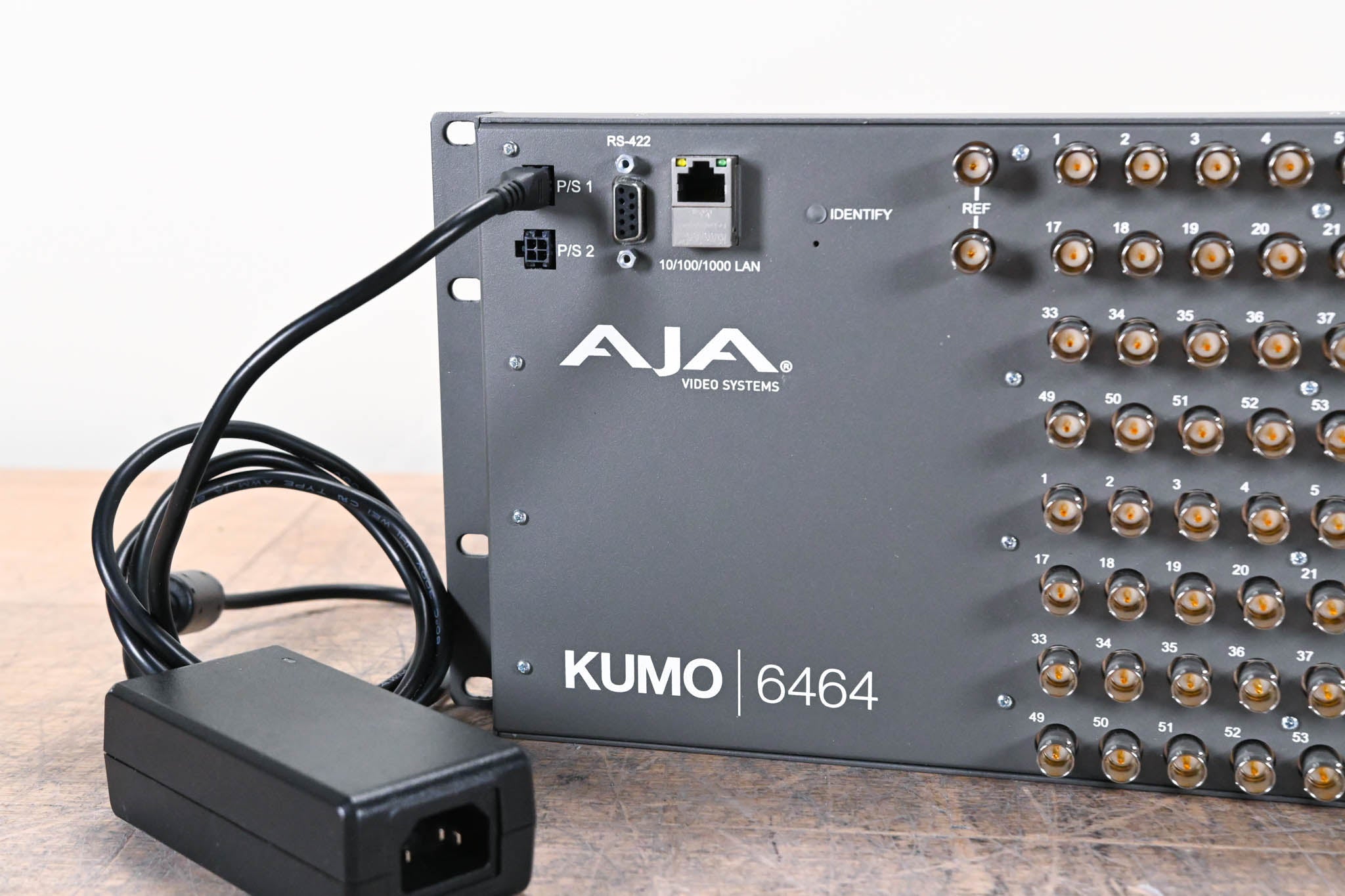 AJA KUMO 6464 Compact 64x64 3G-SDI Router