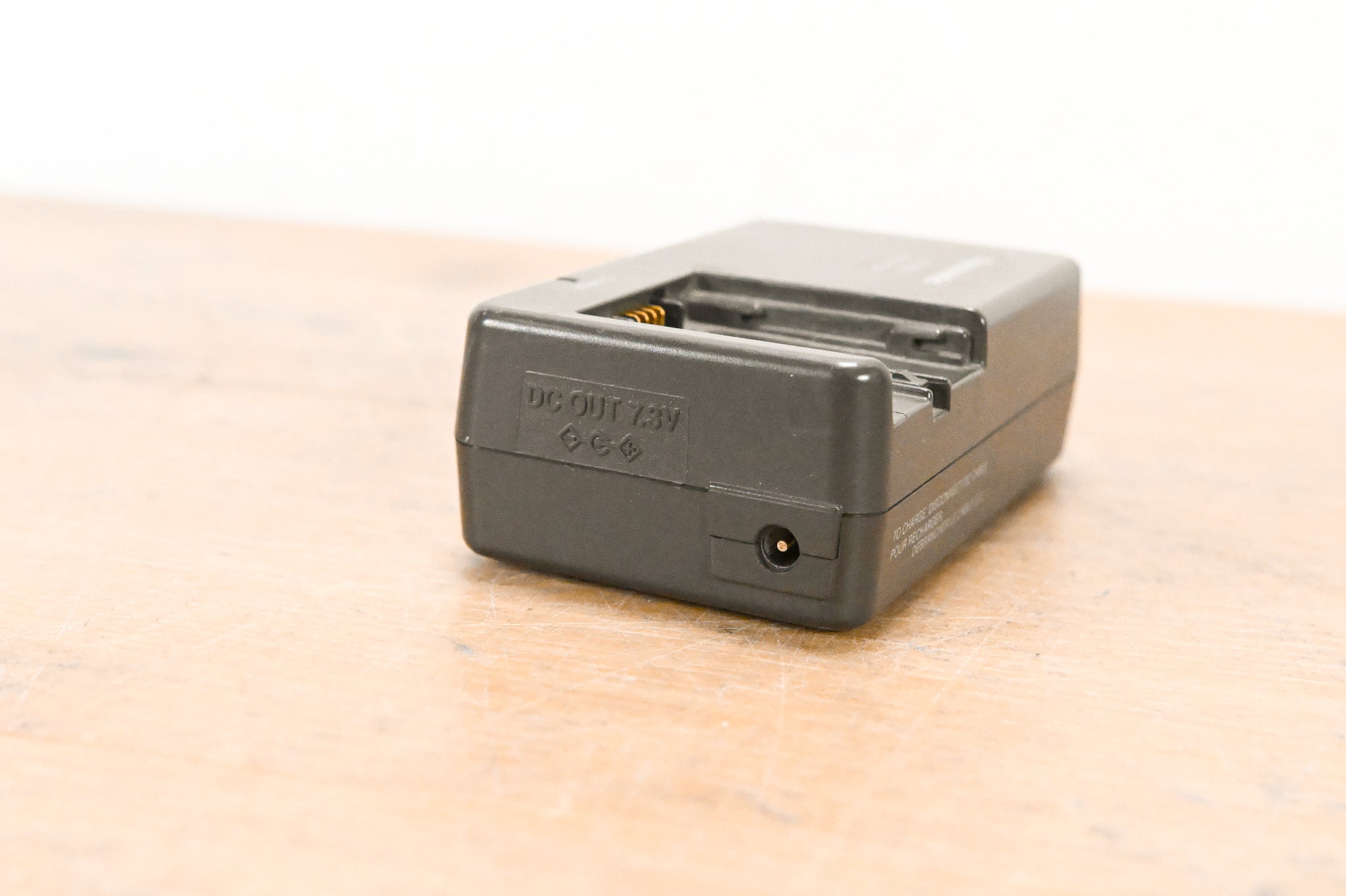 Panasonic VW-AD20 AC Adapter (NO POWER SUPPLY)