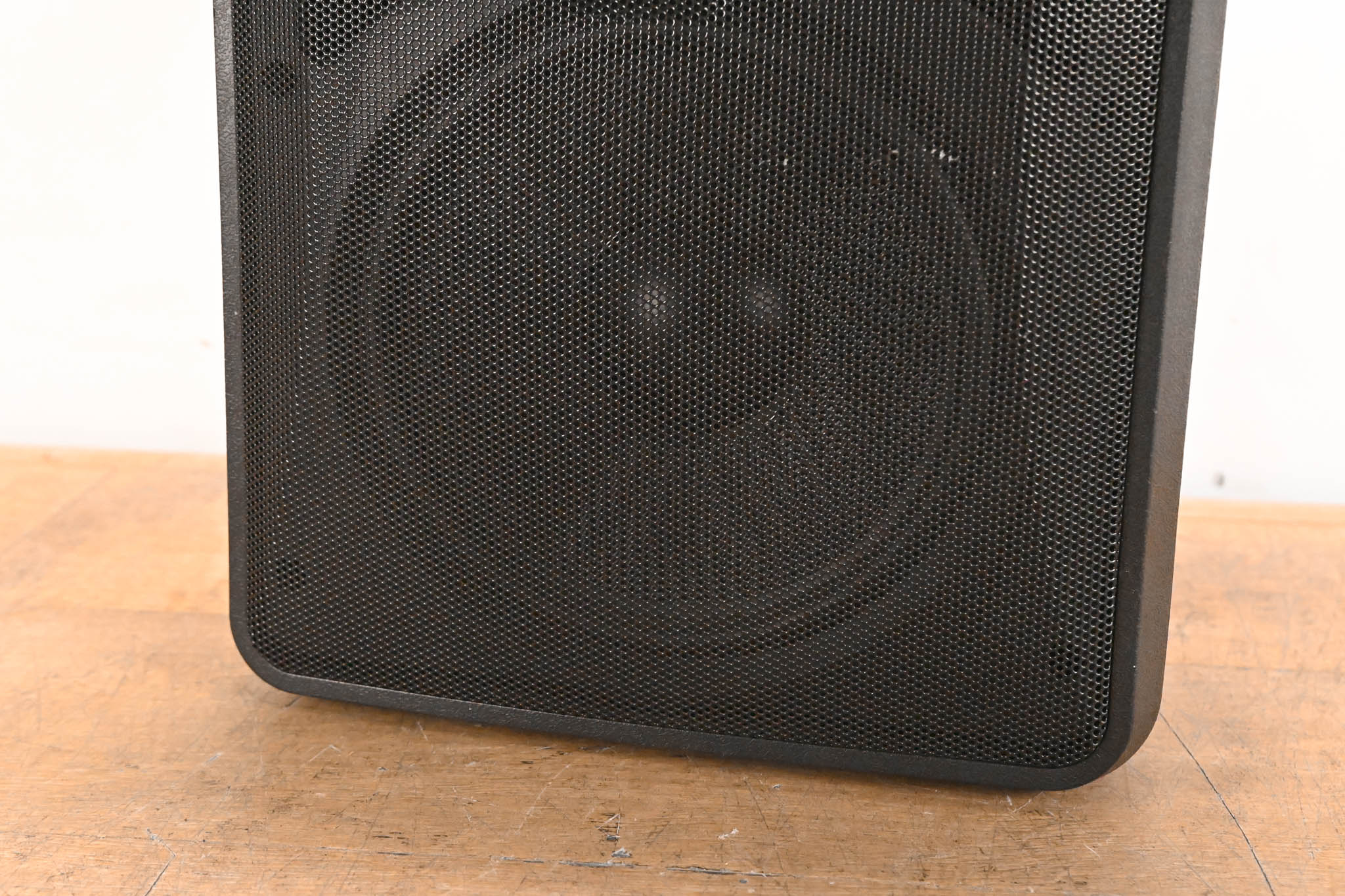 JBL Control 28-1 8" Indoor/Outdoor Surface-Mount Speaker