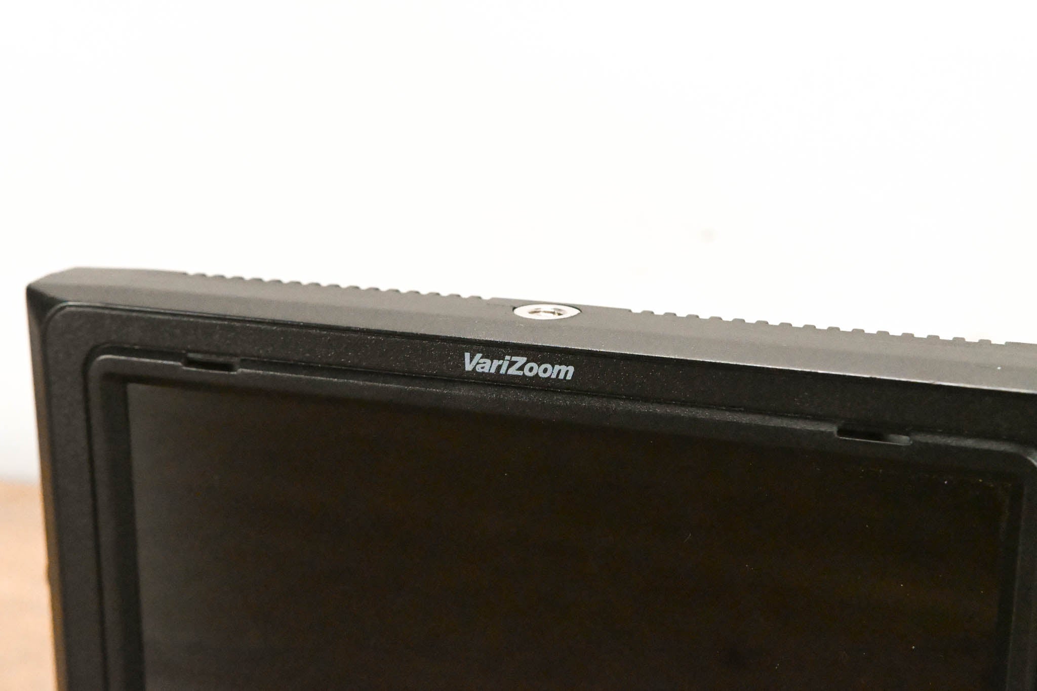 VariZoom VZ-M7 7" HDMI LCD Monitor (NO POWER SUPPLY)