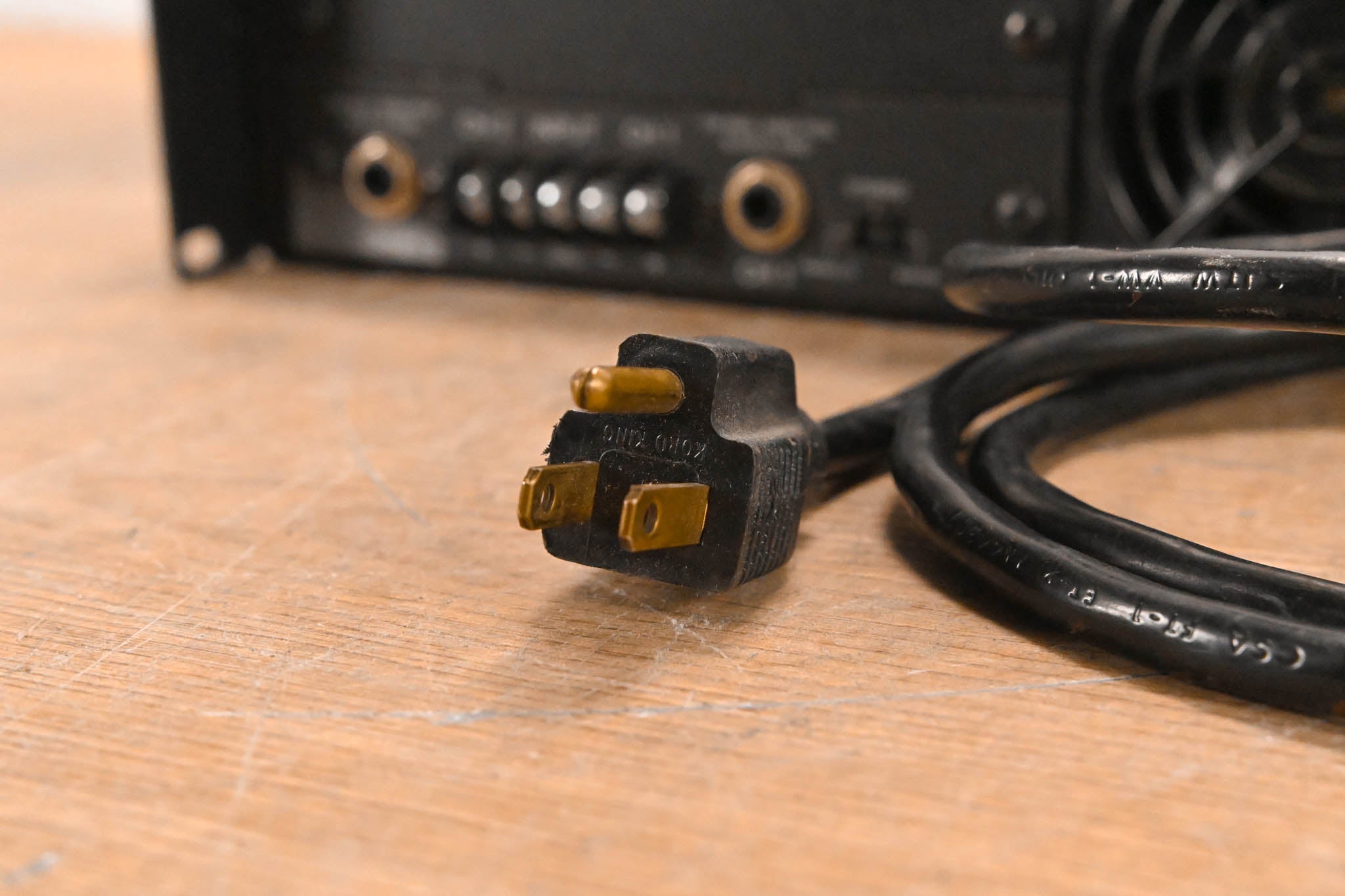 QSC MX 1500a 2-Channel Power Amplifier