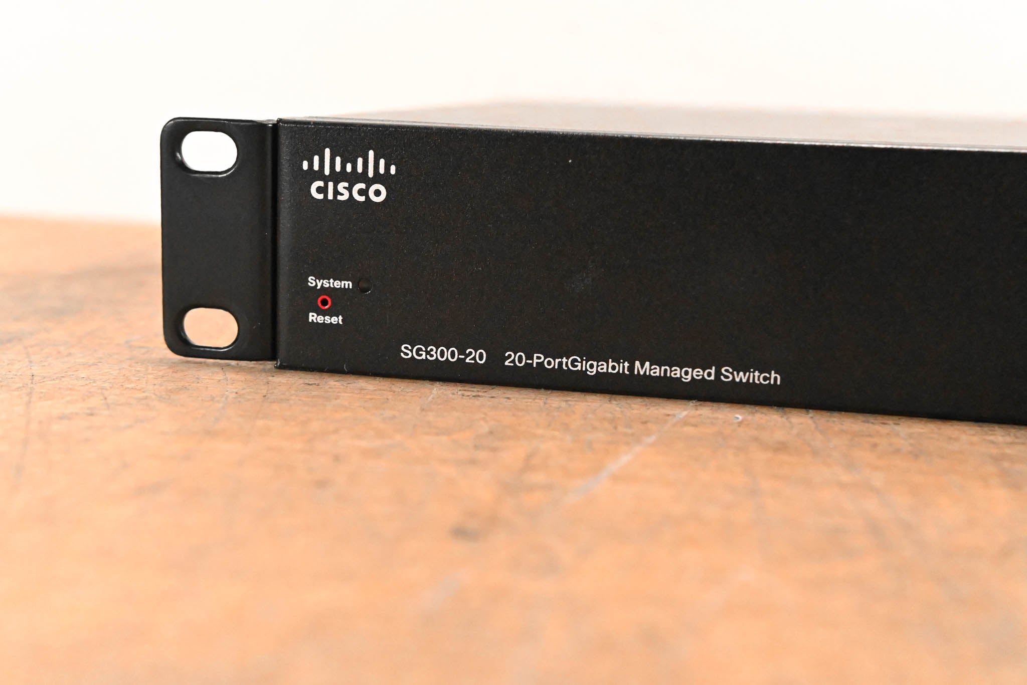 Cisco SG300-20 20-Port Gigabit Managed Switch