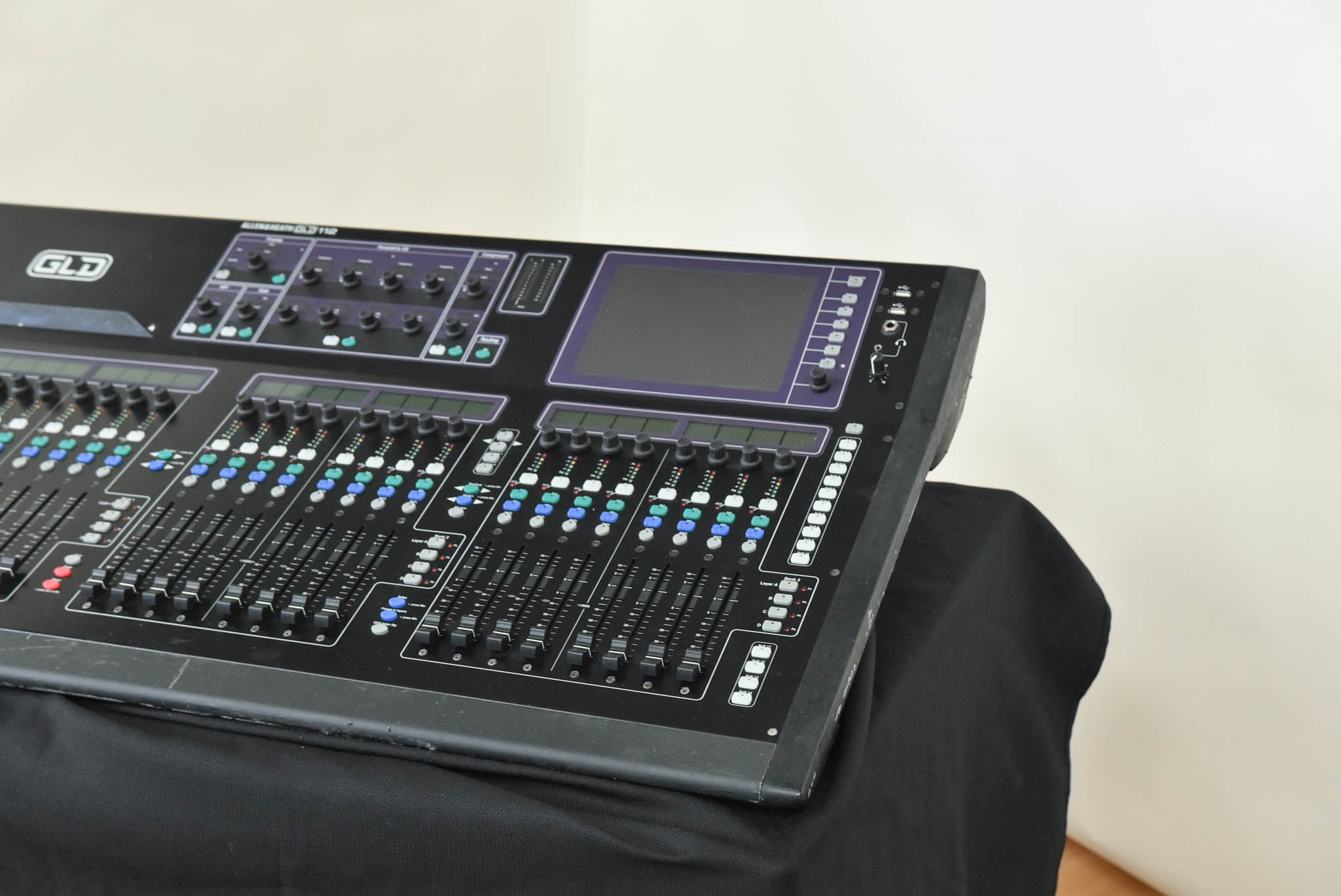 Allen & Heath GLD-112 Compact Digital Mixing Surface