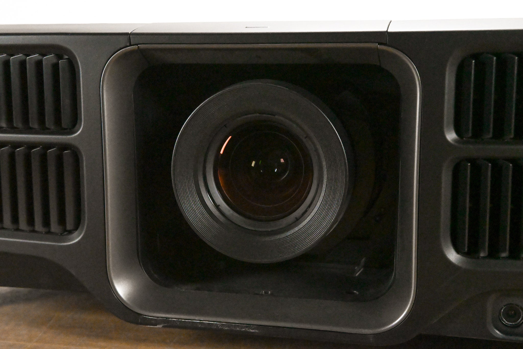 Epson Pro L1405U 8,000-Lumen Laser WUXGA 3LCD Projector w/ Lens