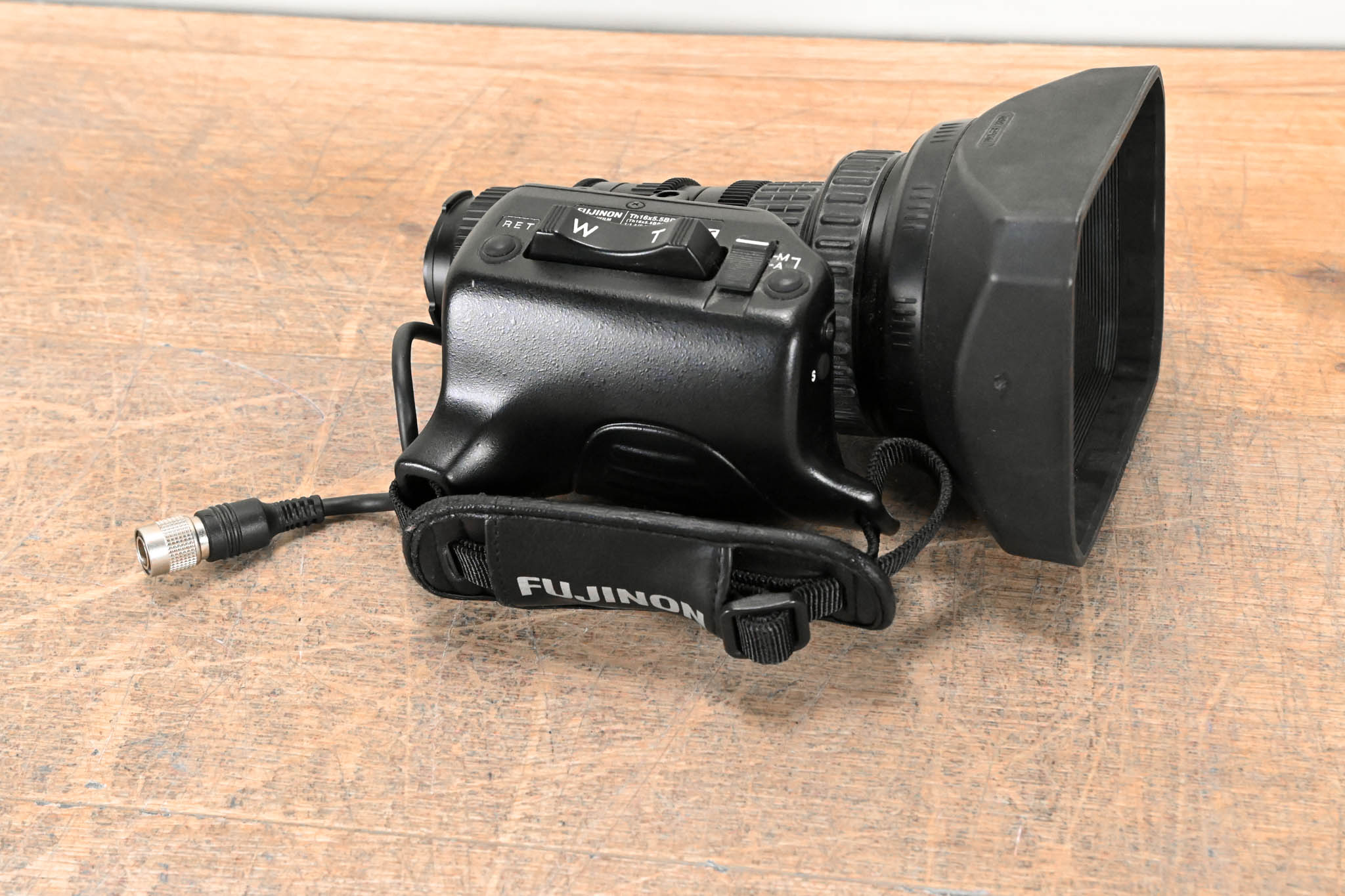 Fujinon Th16x5.5BRMU 1/3" Broadcast Zoom Lens - 1:1.4/5.5-88mm