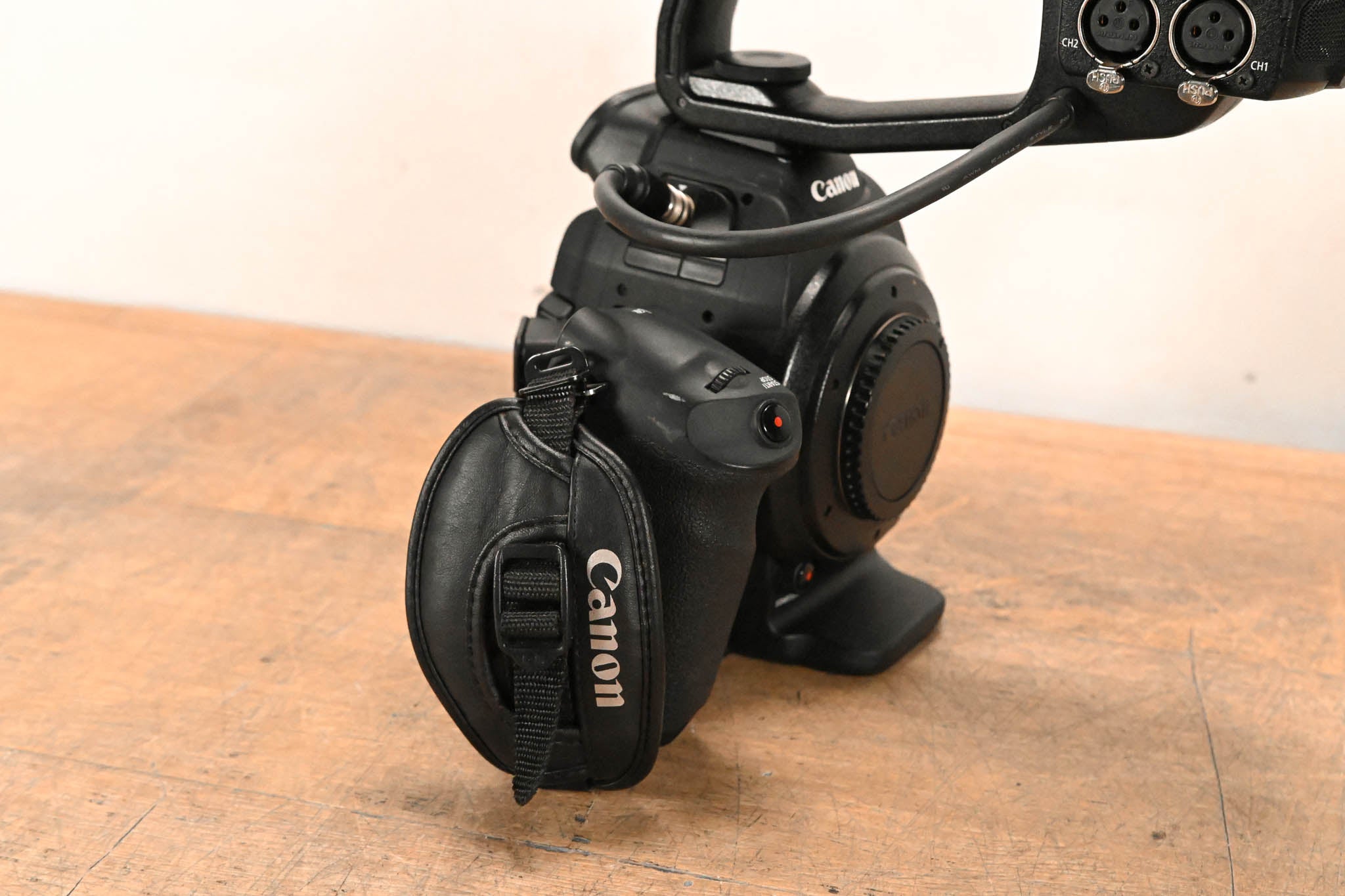 Canon EOS C100 Digital Cinema Camera