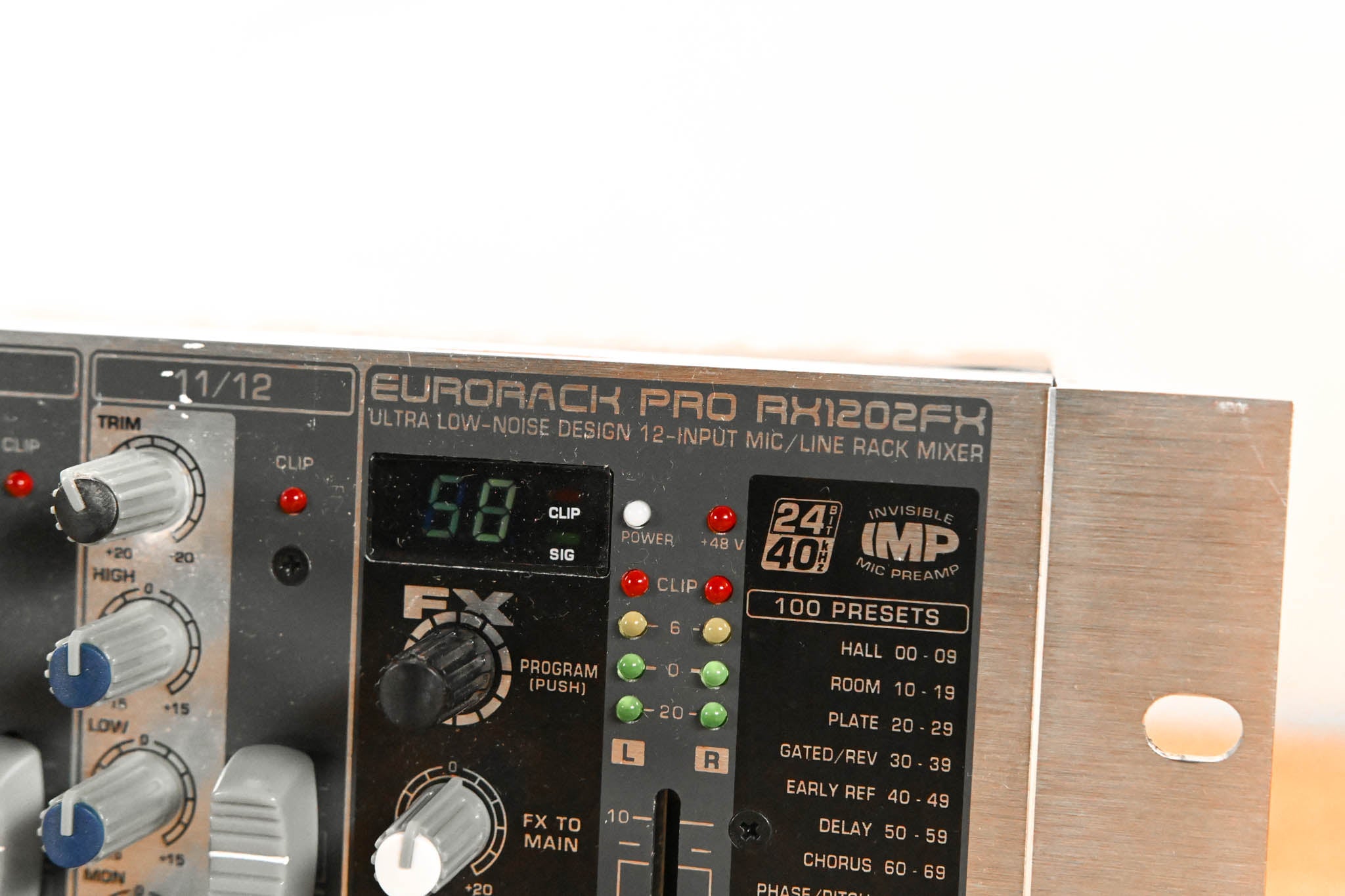 Behringer EURORACK PRO RX1202FX 12-Input Mic/Line Rack Mixer