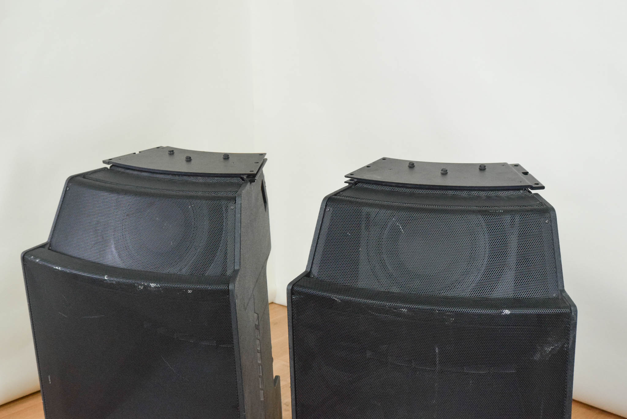 Bose RoomMatch RM9040 Array Module Loudspeaker (PAIR)