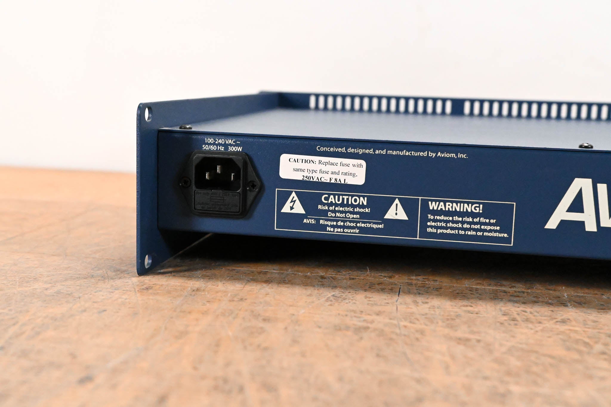 Aviom A-16D Pro A-Net Distributor