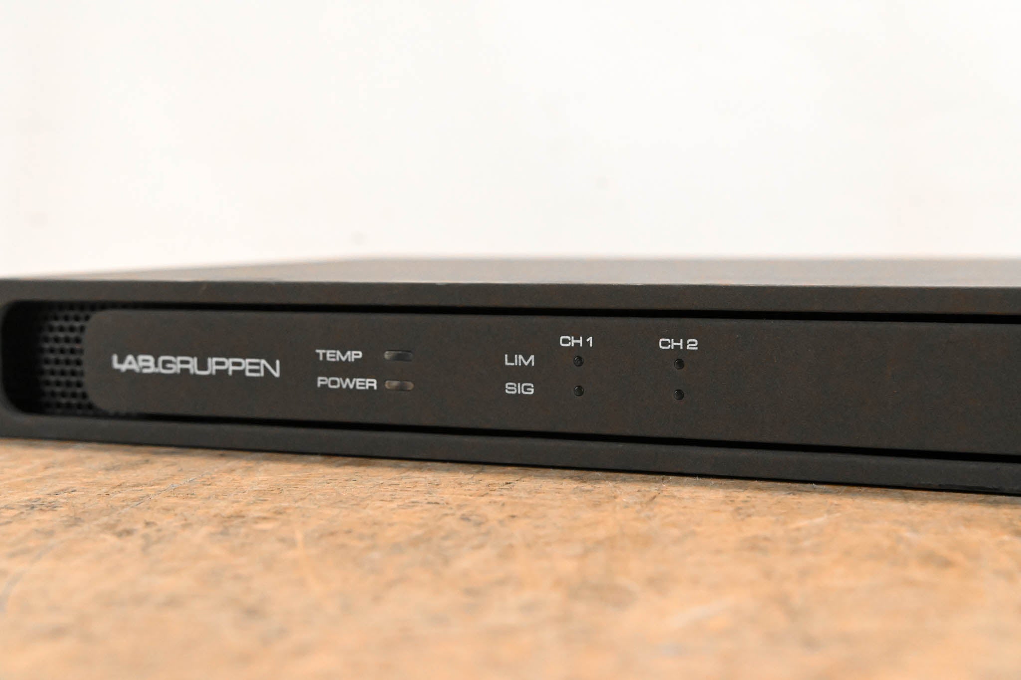 Lab Gruppen E12:2 1200W 2-Channel Installation Power Amplifier
