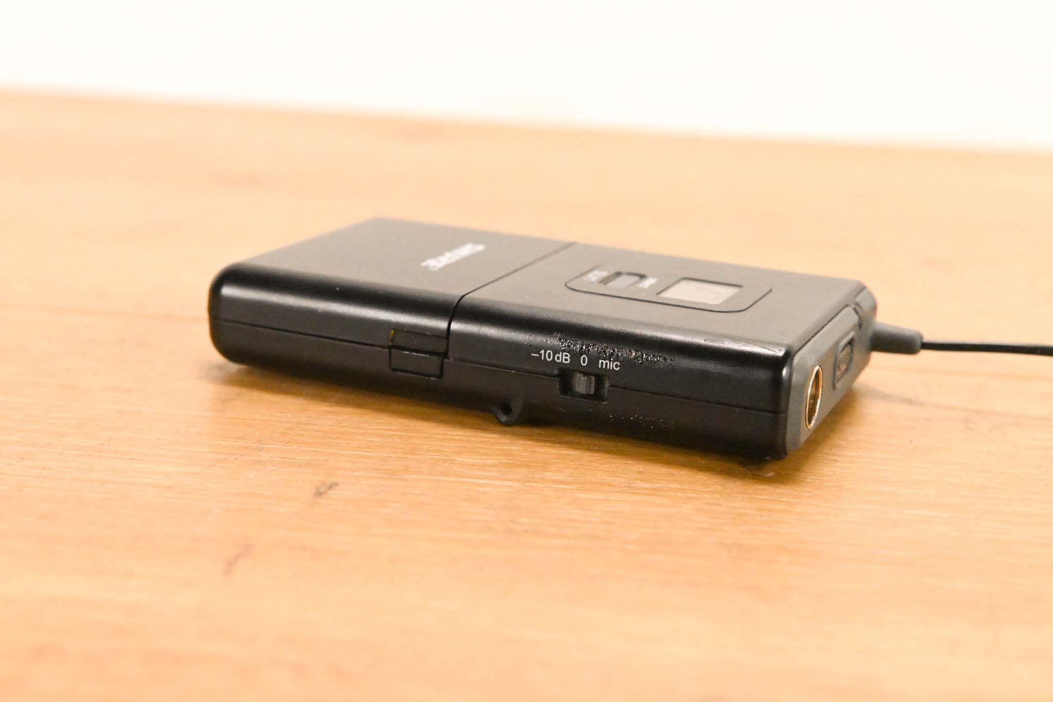 Shure SLX14 Bodypack Wireless System - J3 Band (NO POWER SUPPLY)