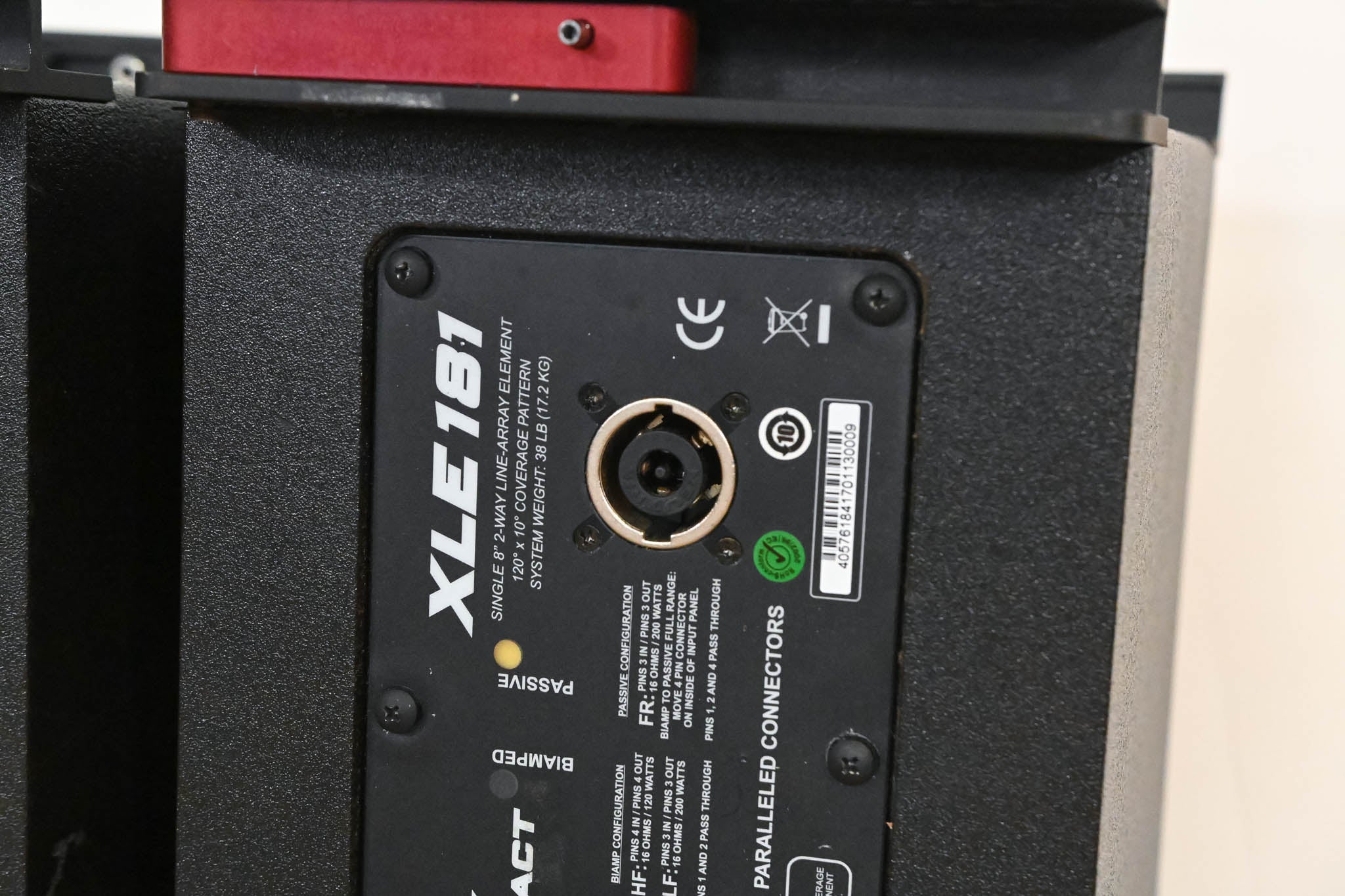 Electro-Voice (EV) XLE181 8" 2-Way Passive Line Array Speaker (PAIR)