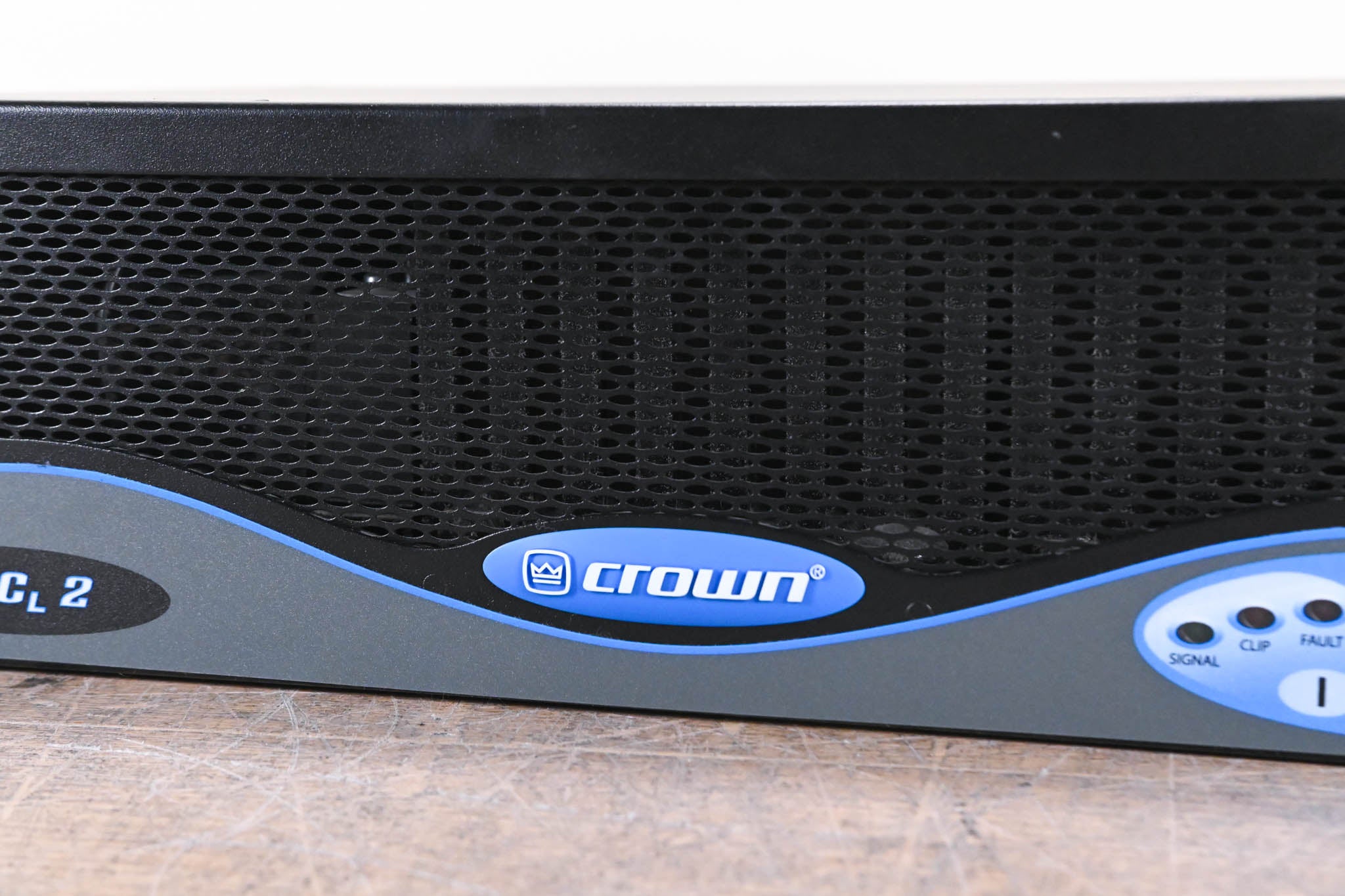 Crown CL2 Contractor Series 2-Channel Power Amplifier