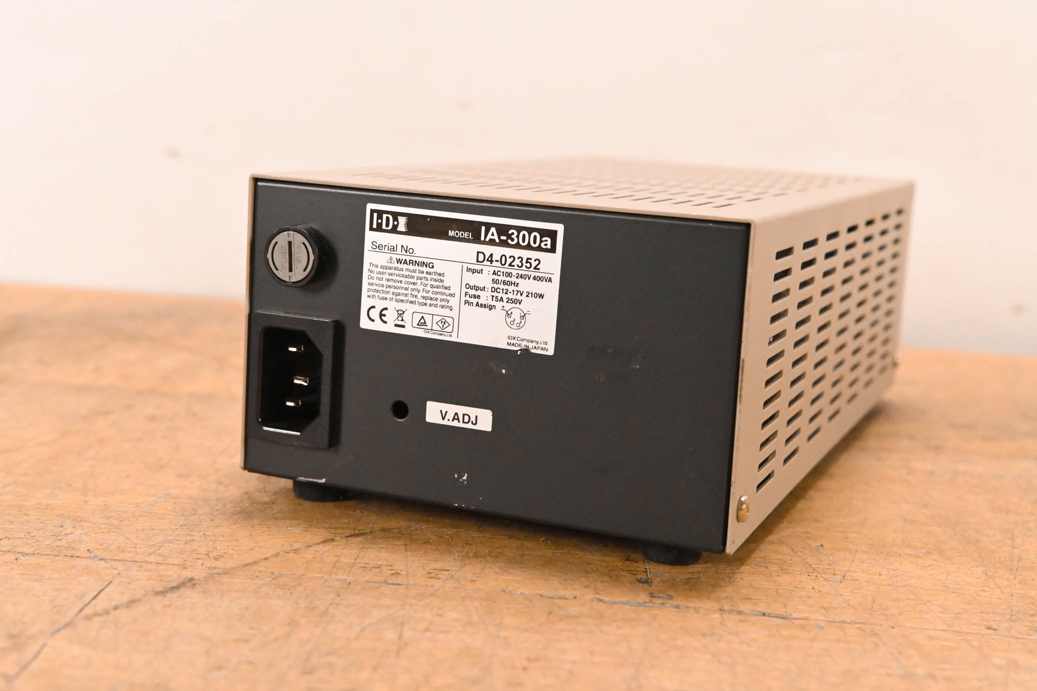IDX System Technology IA-300a Triple-Channel Camera Power Supply