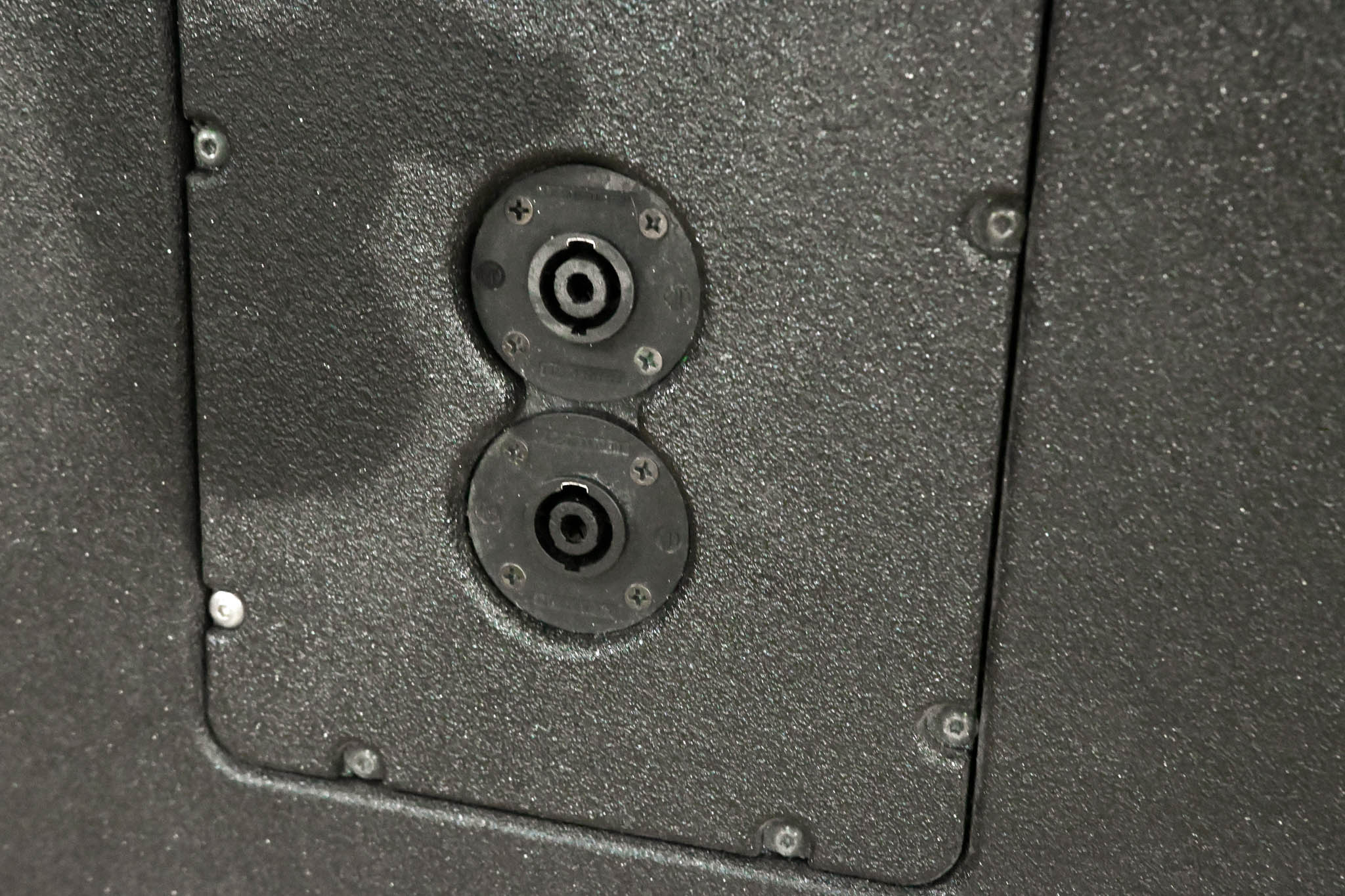 Danley TH118 Passive Tapped Horn Subwoofer
