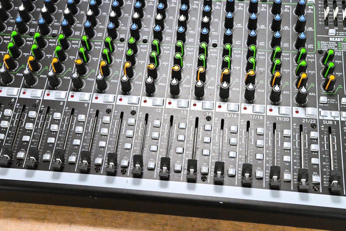 Mackie ProFX22v2 22-Channel Audio Mixer with USB and Effects
