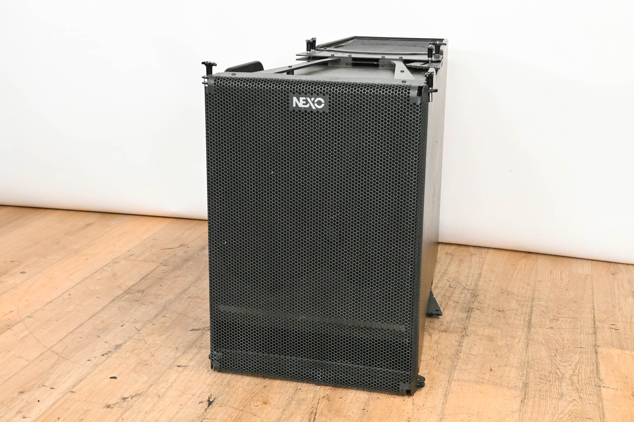 NEXO GEO SUB Cardioid Bass and Sub-Bass Module