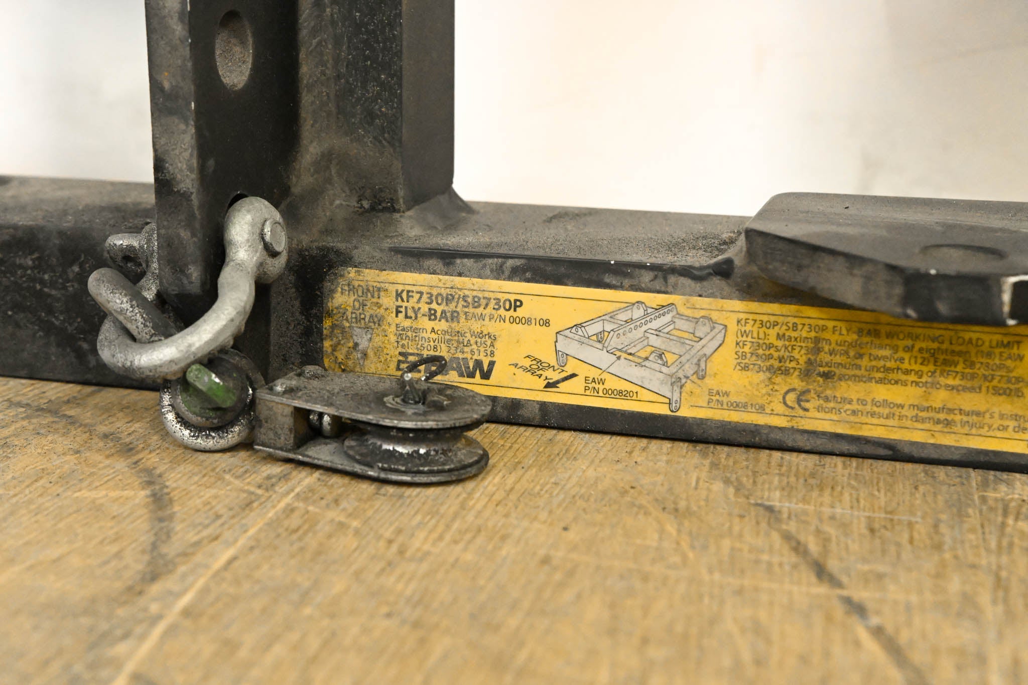 EAW KF730P/SB730P Fly-Bar