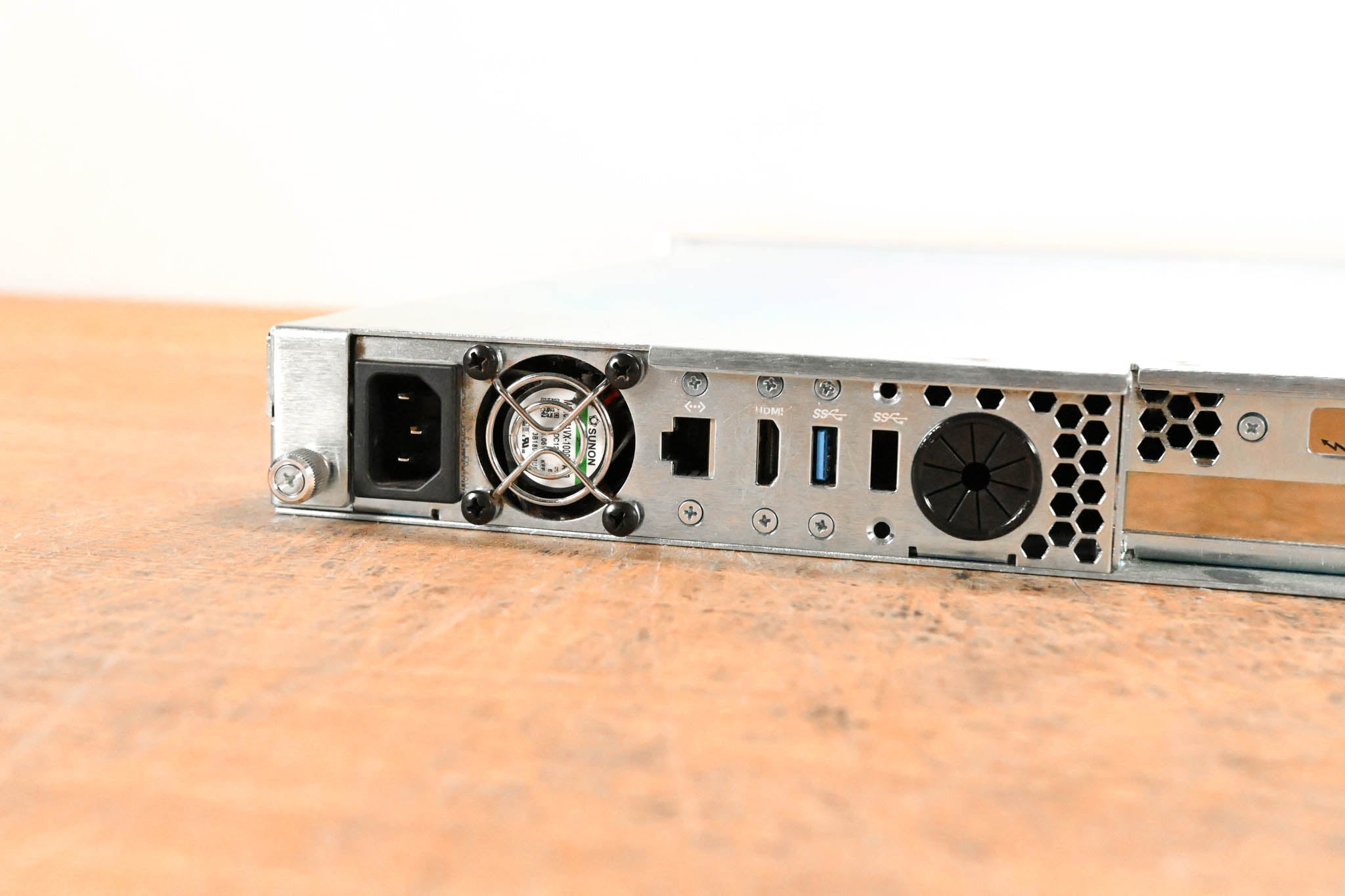 Sonnet xMac mini Server Thunderbolt 3