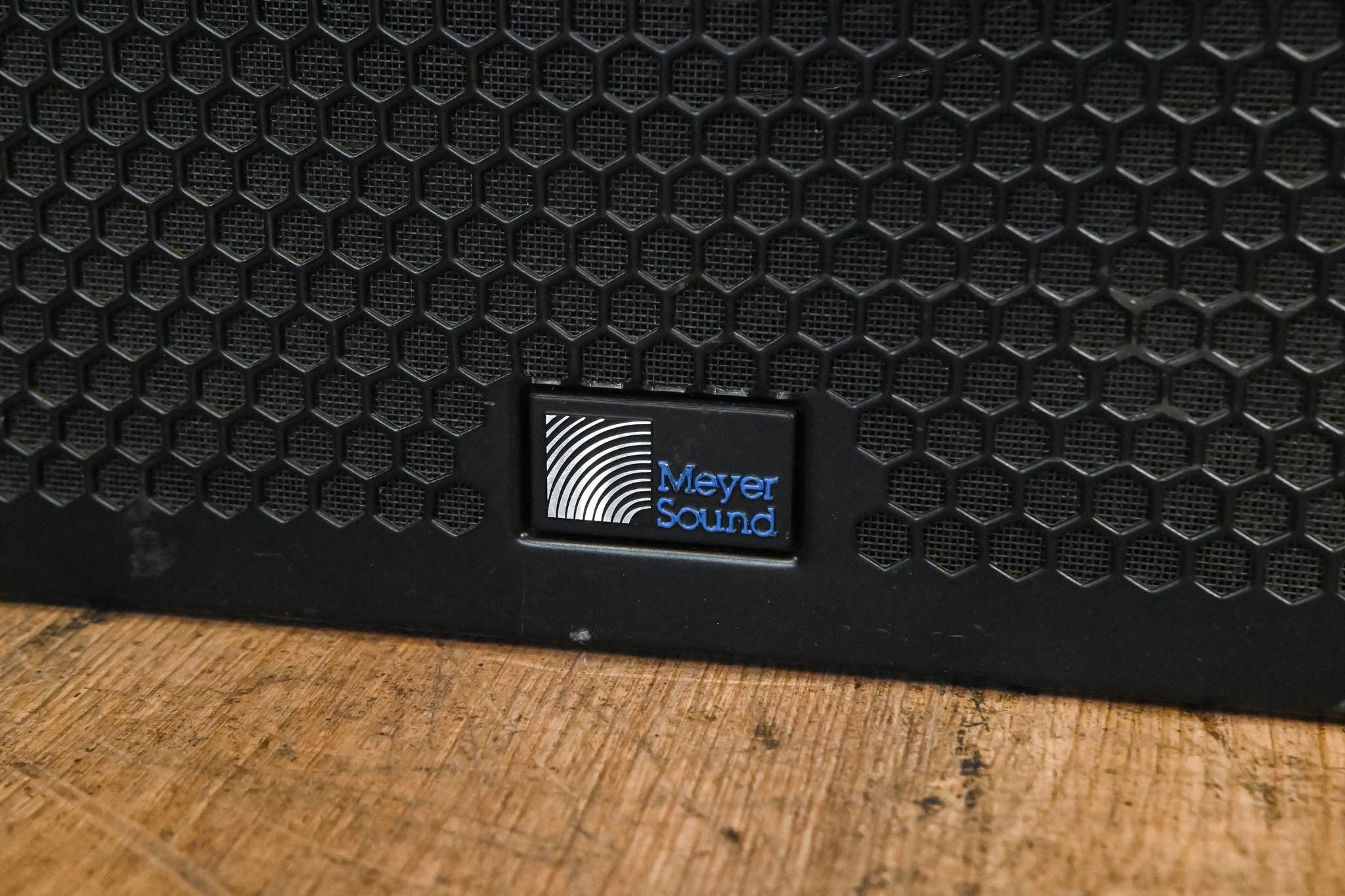 Meyer Sound CQ-2 Active Narrow Coverage Main Loudspeaker (PAIR)