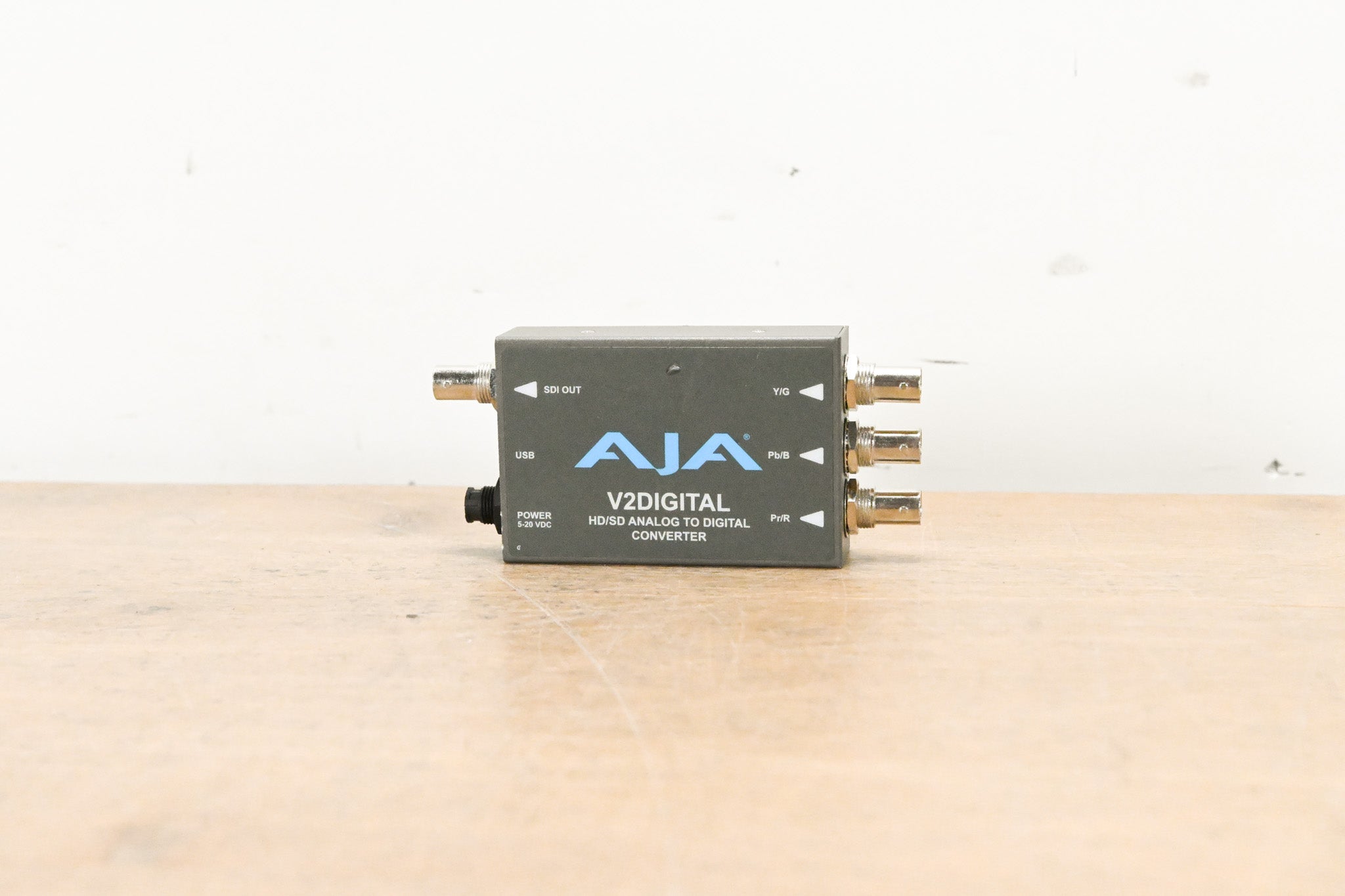 AJA V2Digital HD/SD Analog to Digital Converter (NO POWER SUPPLY)