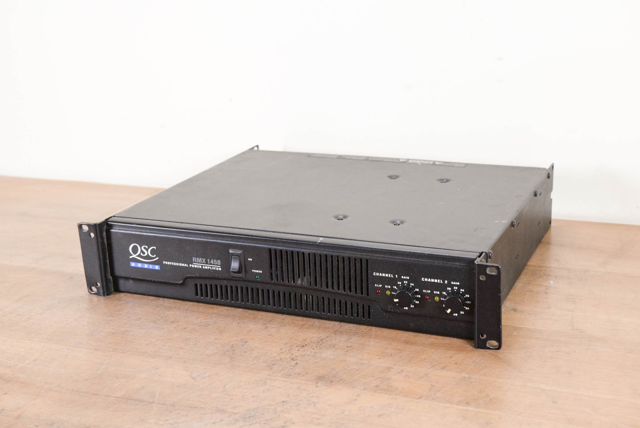 QSC RMX1450 Two-Channel Power Amplifier