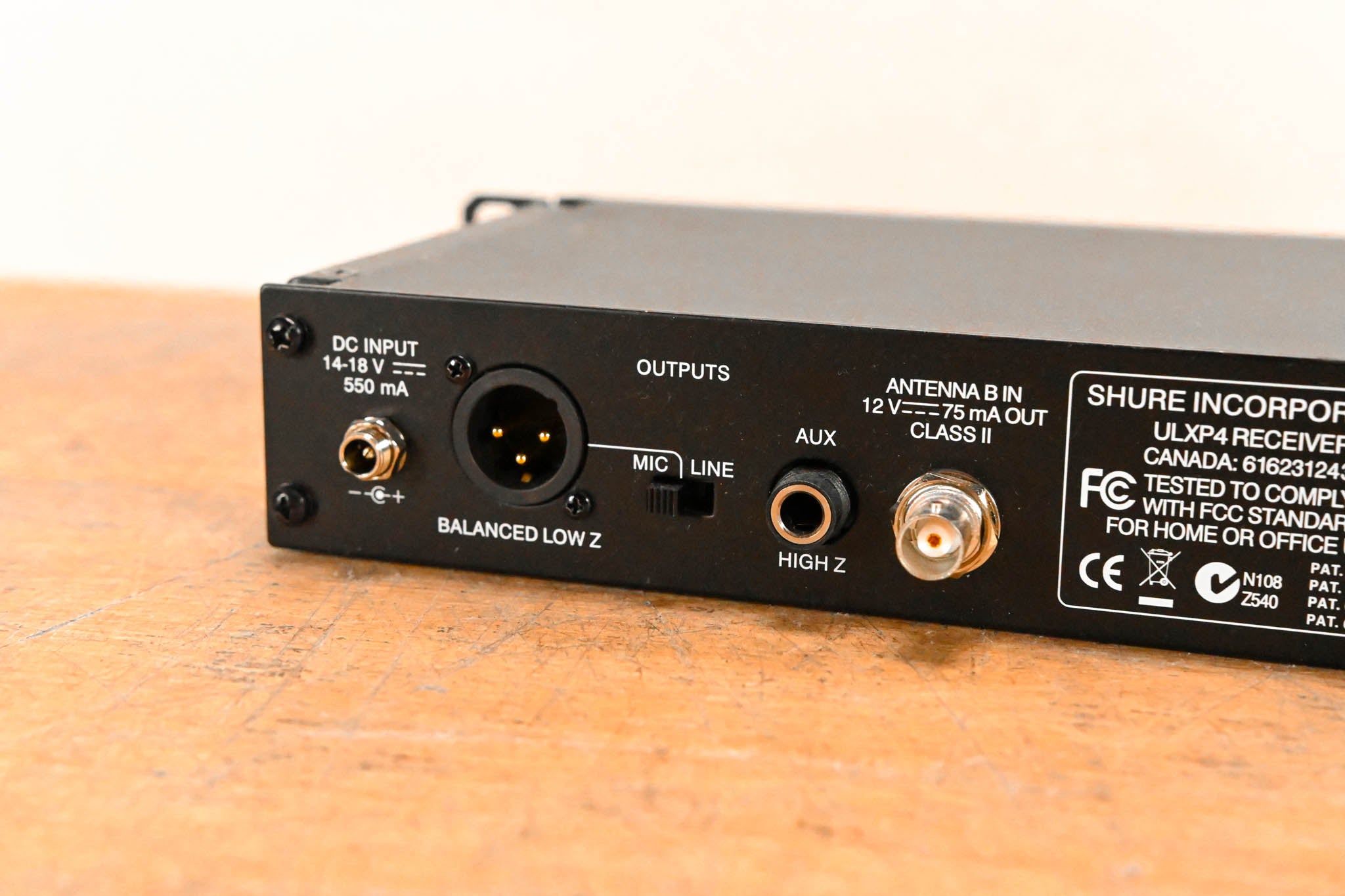 Shure ULXP24/58 Handheld Wireless System - J1 Band (NO POWER SUPPLY)