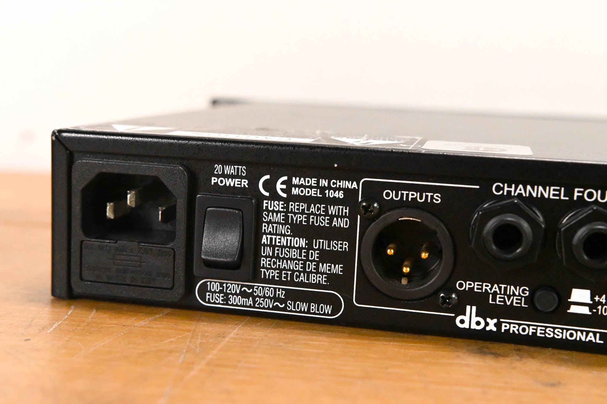 dbx 1046 Quad Compressor/Limiter
