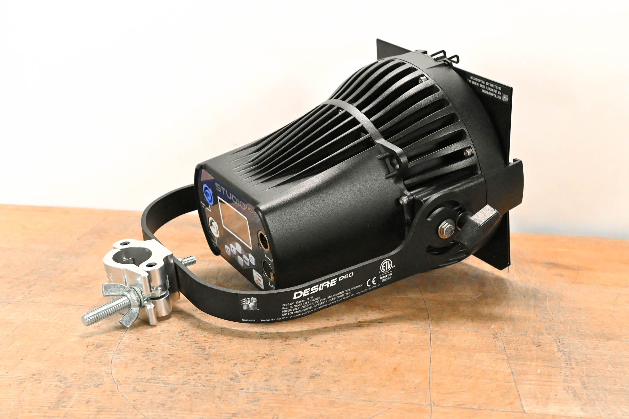 ETC Desire D60 Studio HD LED Par Wash Light