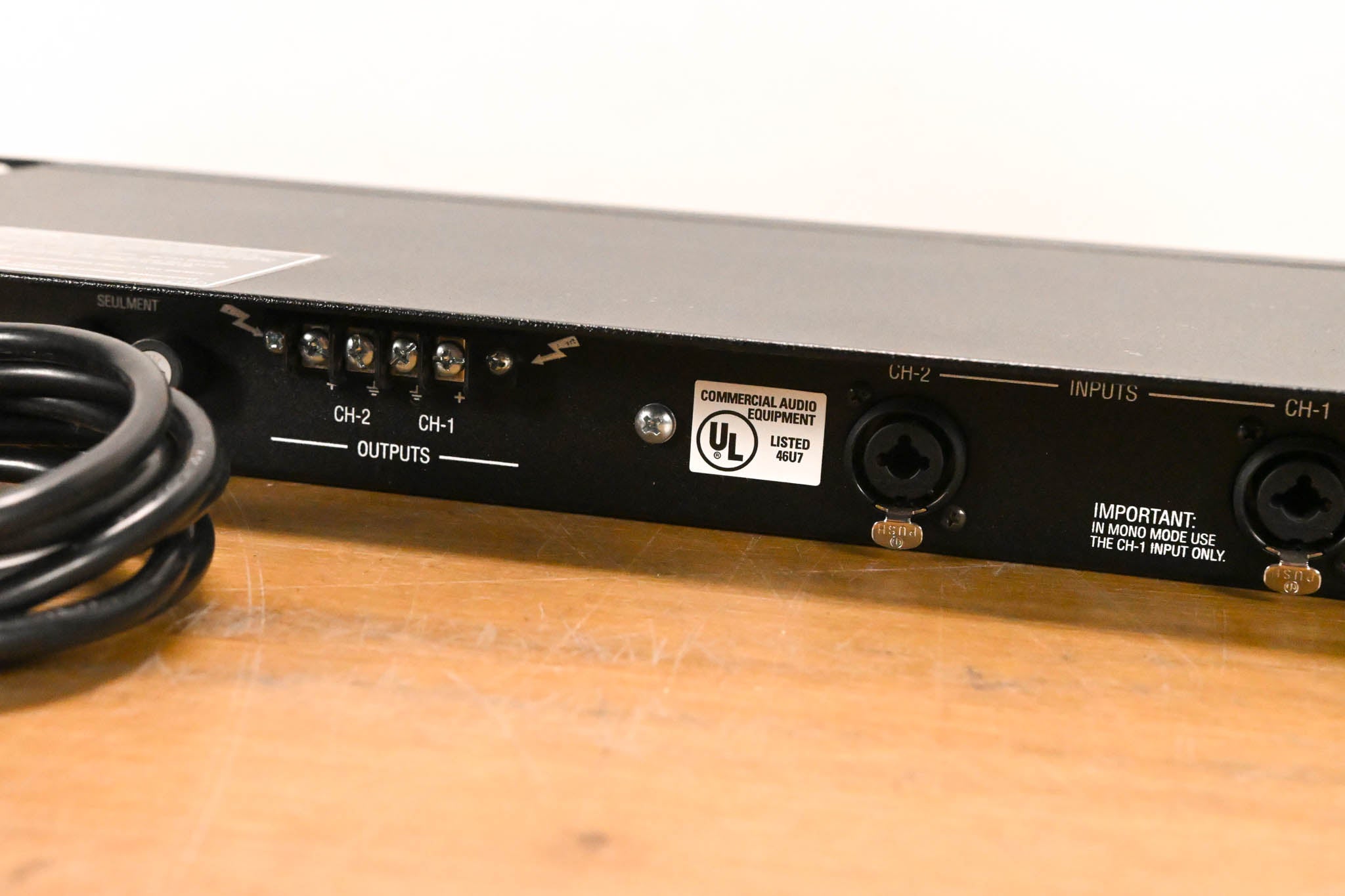 Crown D-75A 2-Channel Power Amplifier