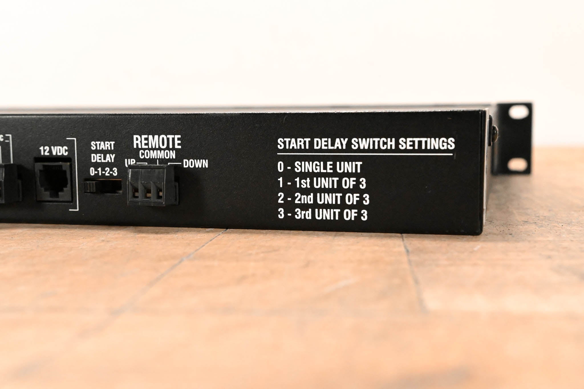 Middle Atlantic USC-6R Power Sequencer Rackmount Power Conditioner