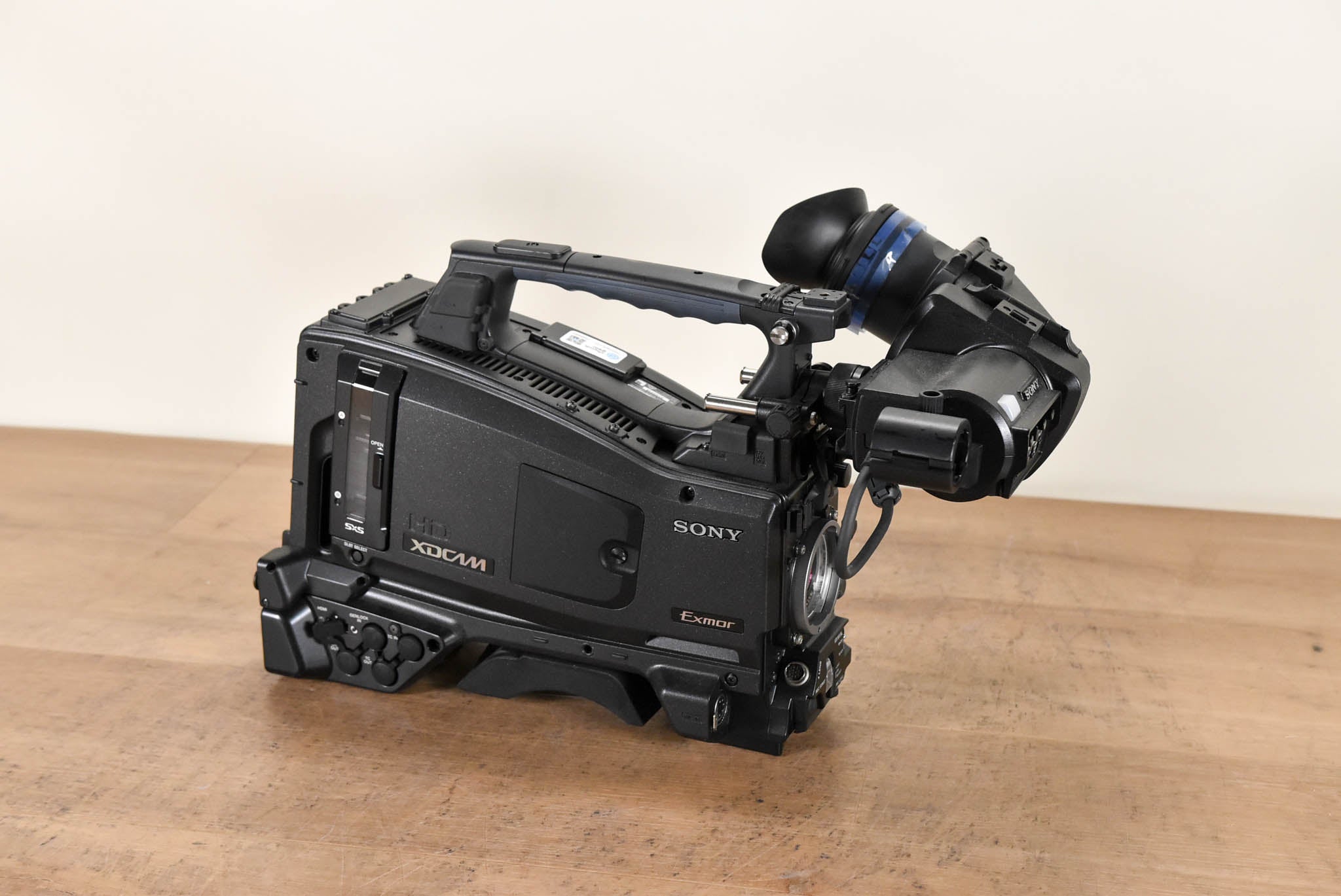 Sony PXW-X320 XDCAM Solid State Memory Camcorder