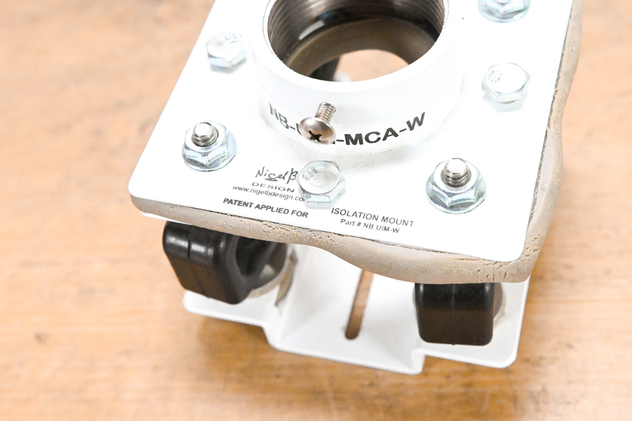 Nigel B Design NB UIM-MCA-W Anti-Vibration Multi-Camera Adapter, White