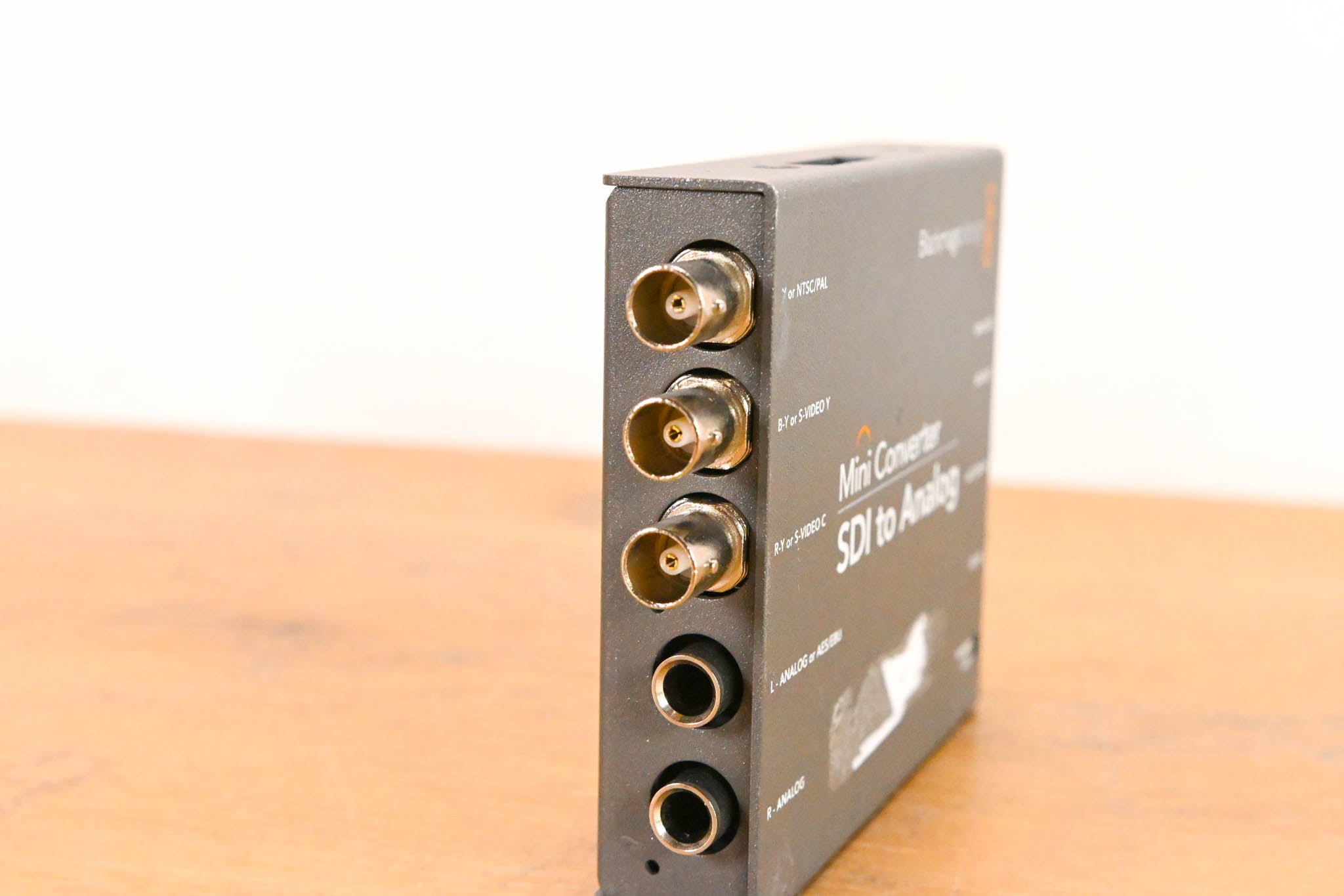 Blackmagic Design Mini Converter SDI to Analog (NO POWER SUPPLY)